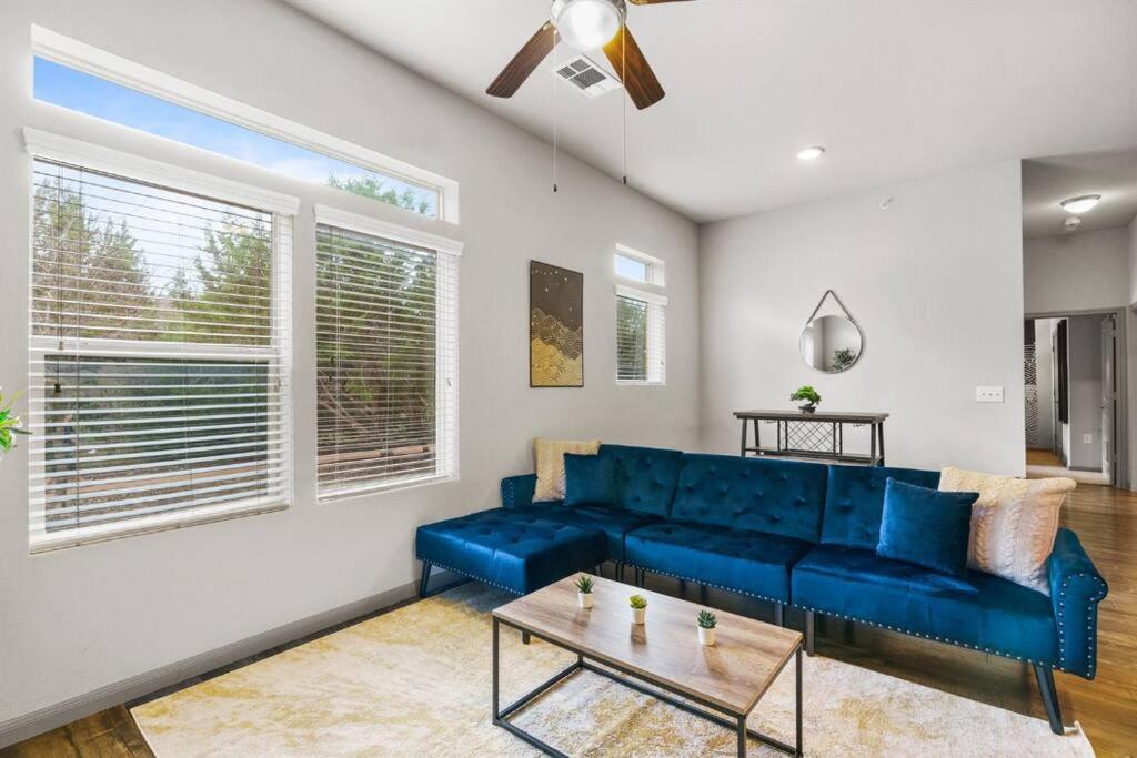 LUX 2BR 1B Unit in Austin with Pool & Free Parking view 3