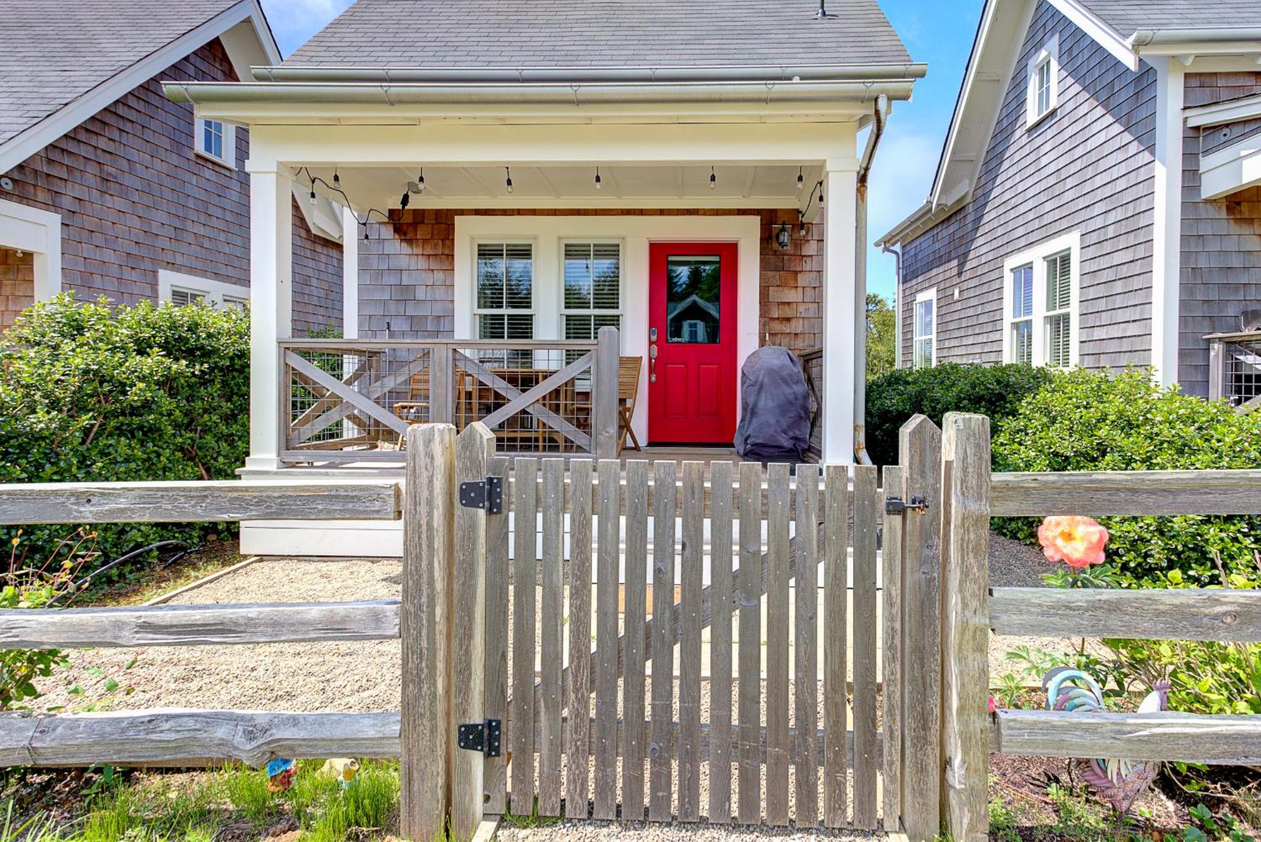 Appleseed by Seabrook Hospitality view 2