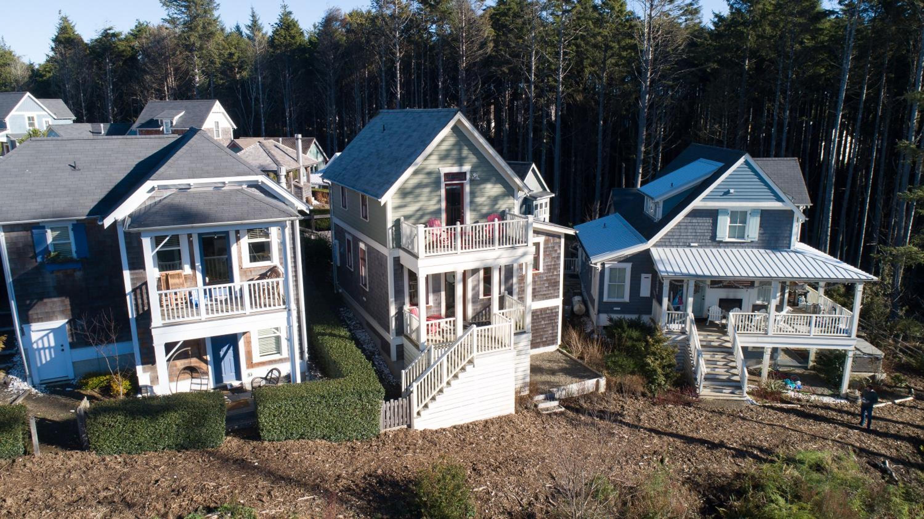 Thistlewood Cottage by Seabrook Hospitality view 4