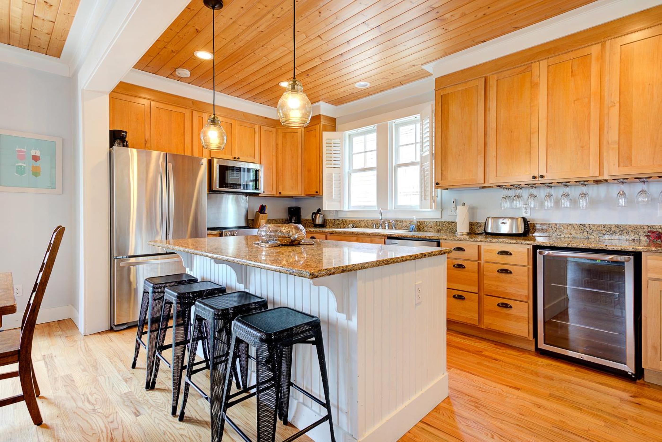 Blue Lantern Cottage by Seabrook Hospitality view 4
