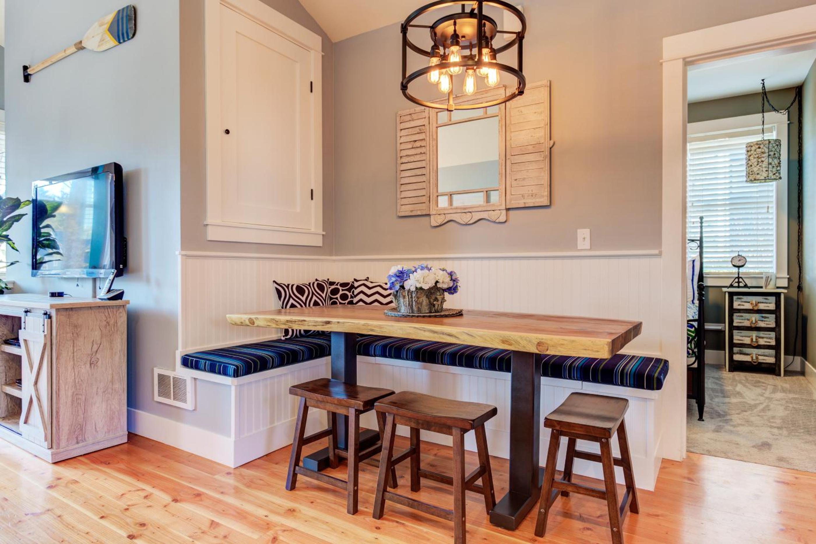 Bluebell Cottage by Seabrook Hospitality