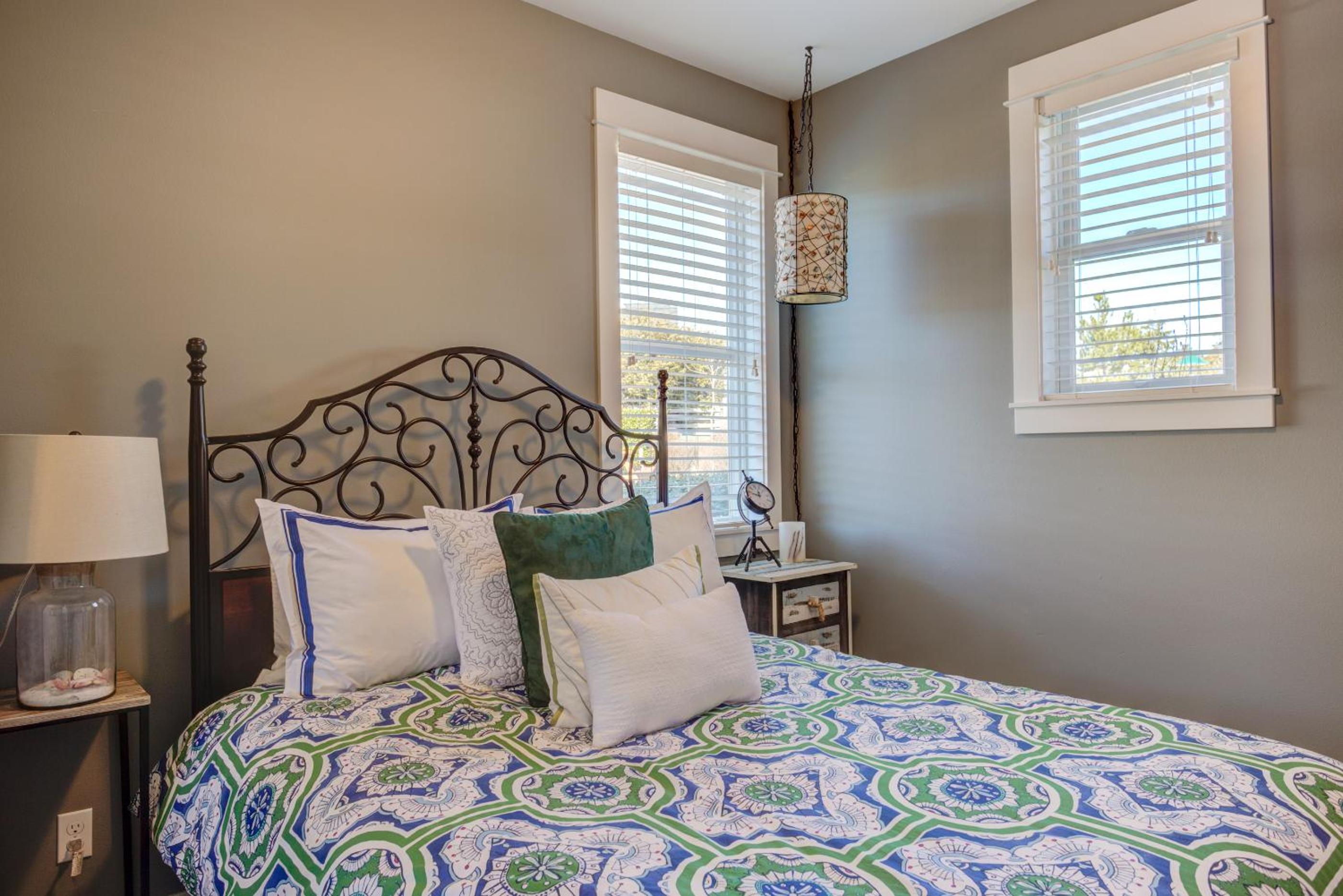 Bluebell Cottage by Seabrook Hospitality