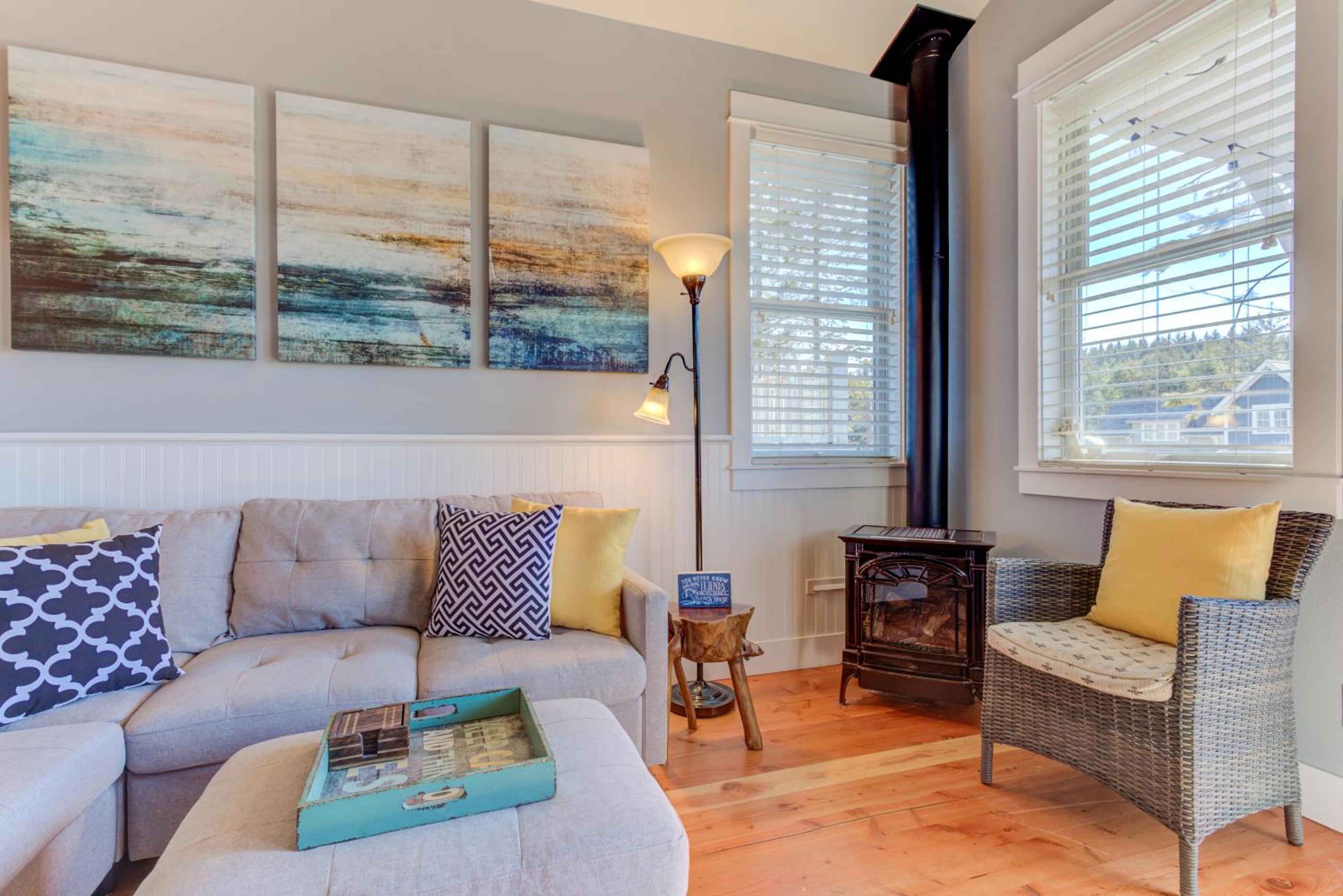 Bluebell Cottage by Seabrook Hospitality