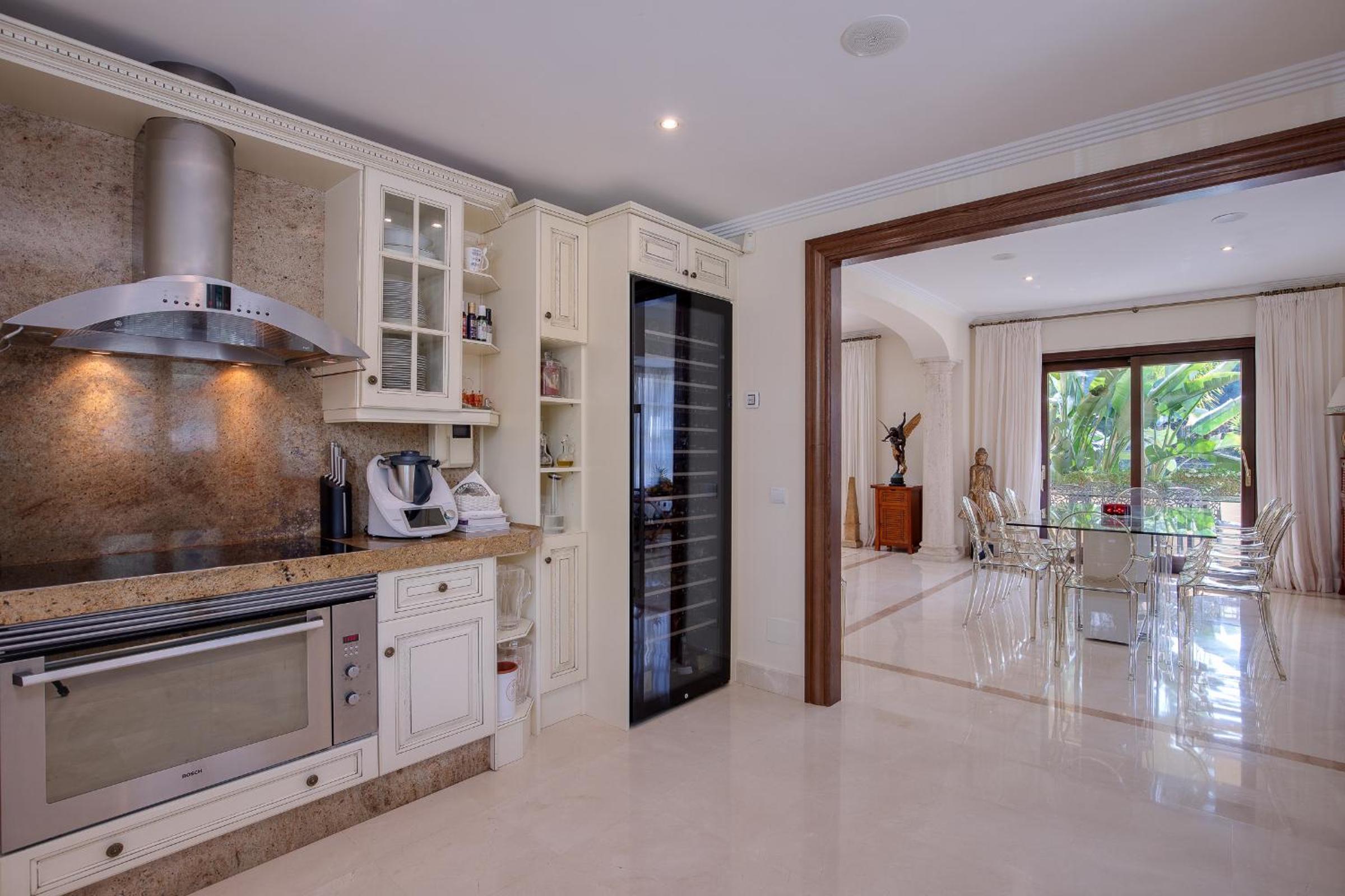 Magnifica Villa con Piscina en Los Arqueros Golf