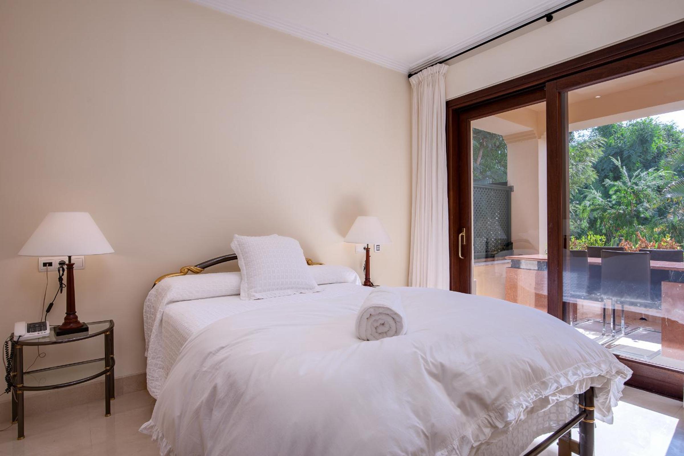 Magnifica Villa con Piscina en Los Arqueros Golf