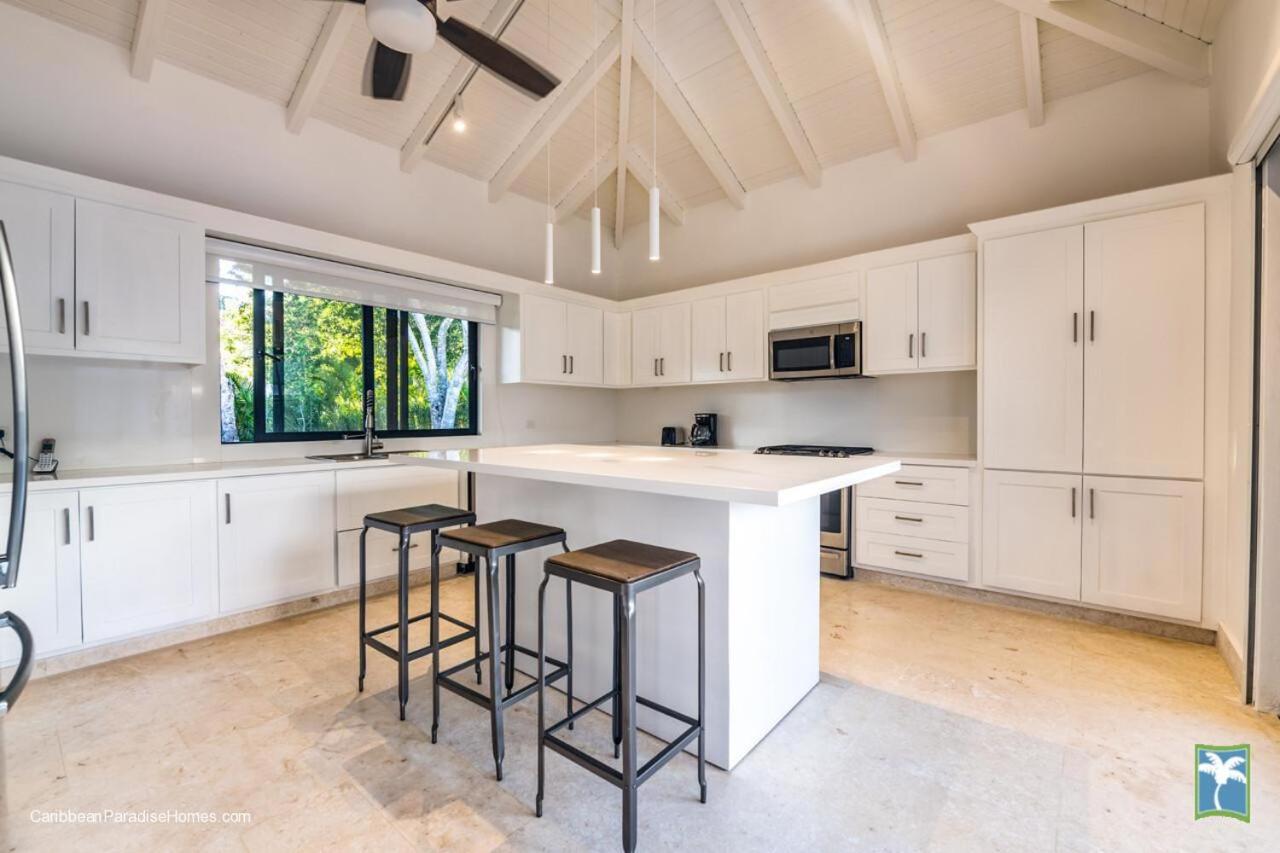 Gorgeous Four Bedroom Villa