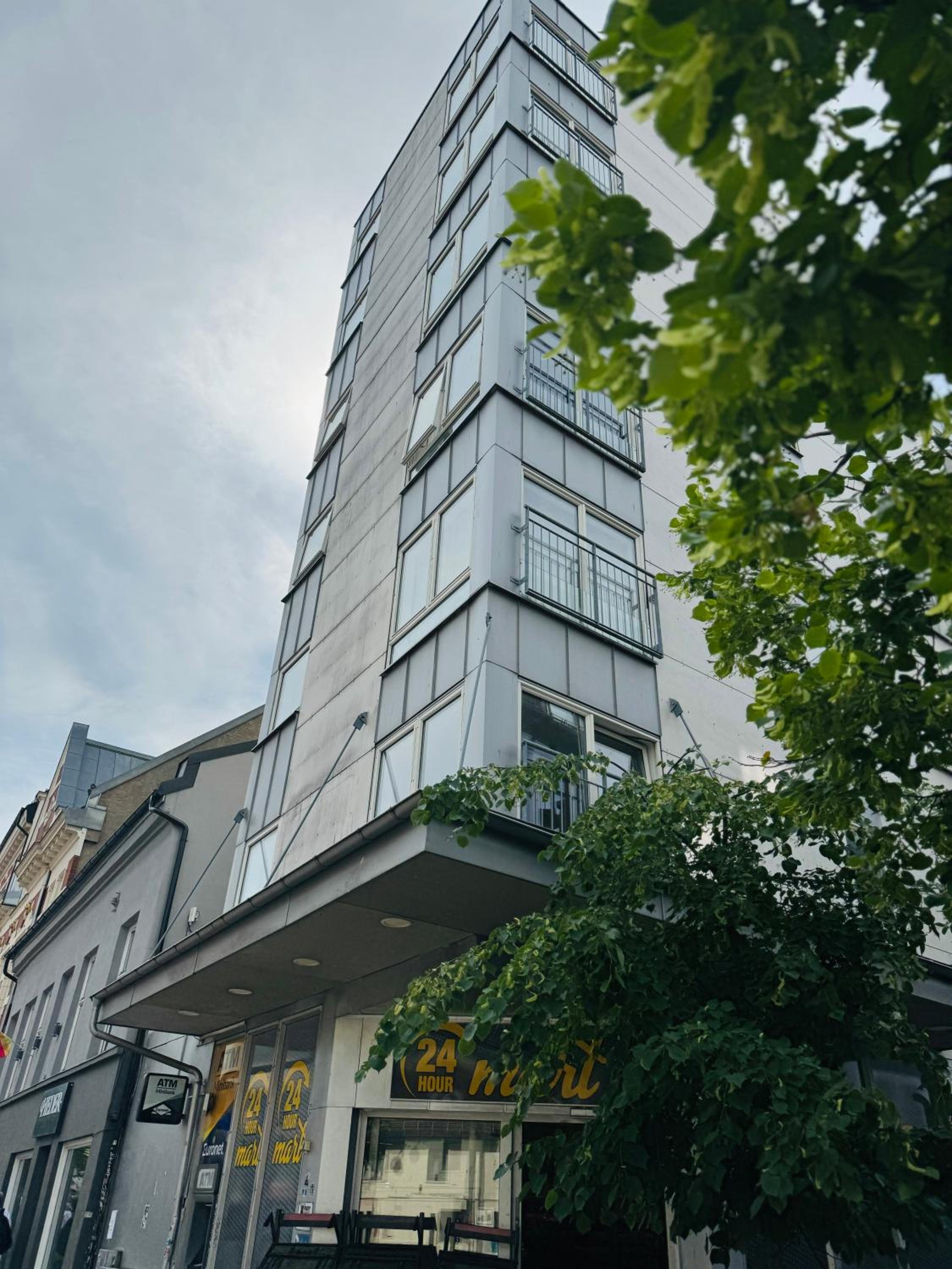 Ultracentral duplex with private rooftop terrace