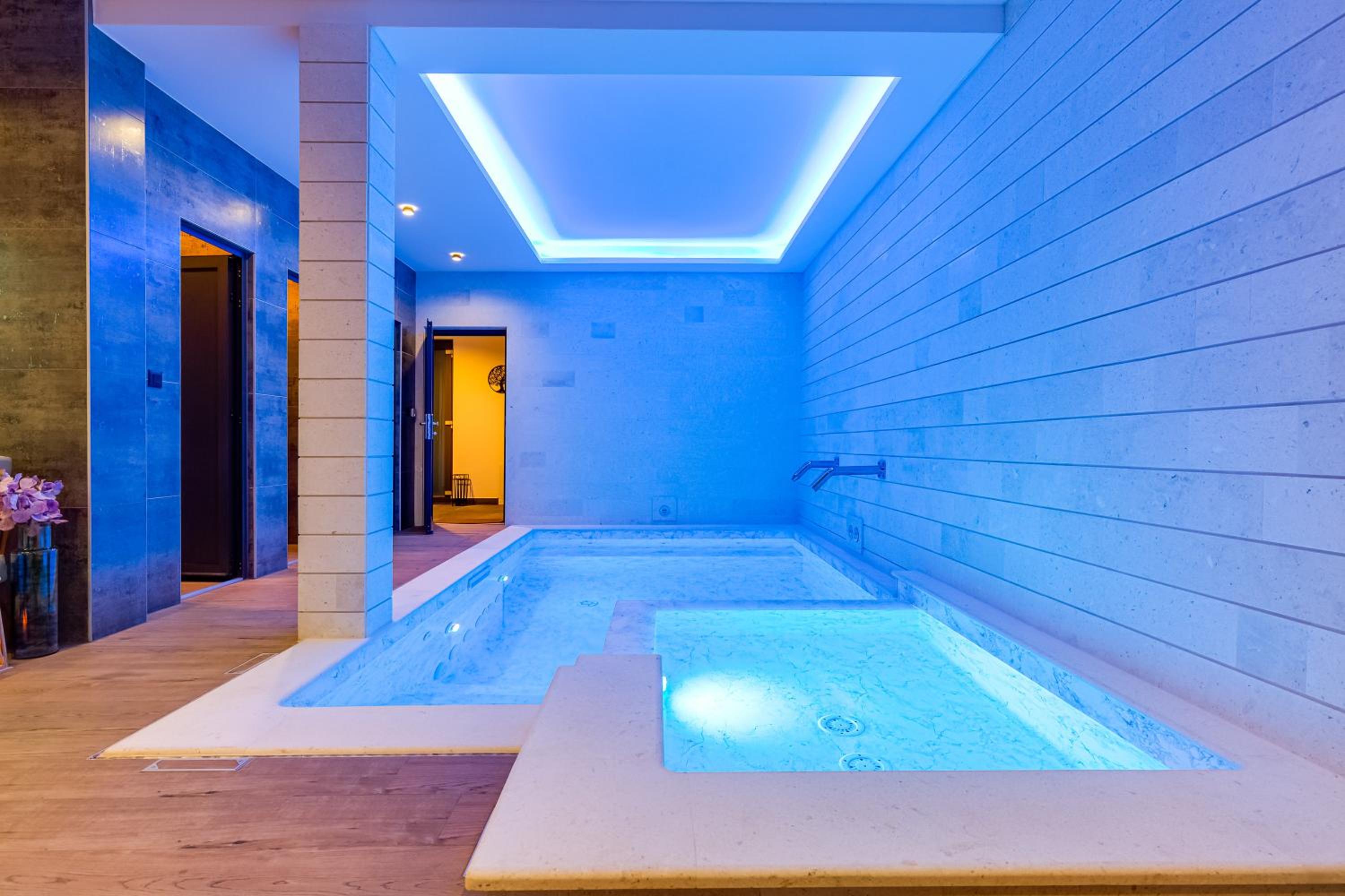 Terra Maiorum-Apartments with heated pool and water massage view 2