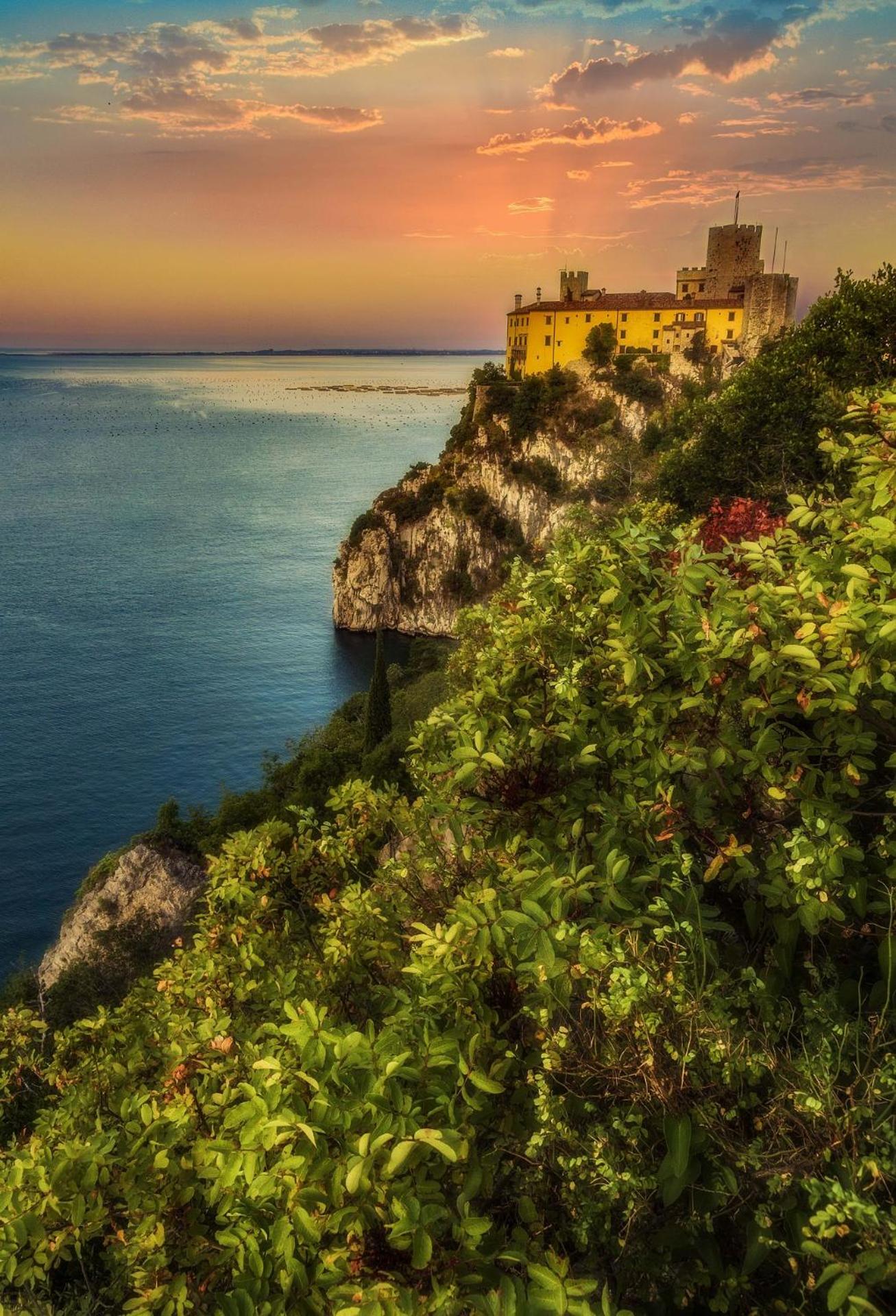 Tecla 4 Home photo 3