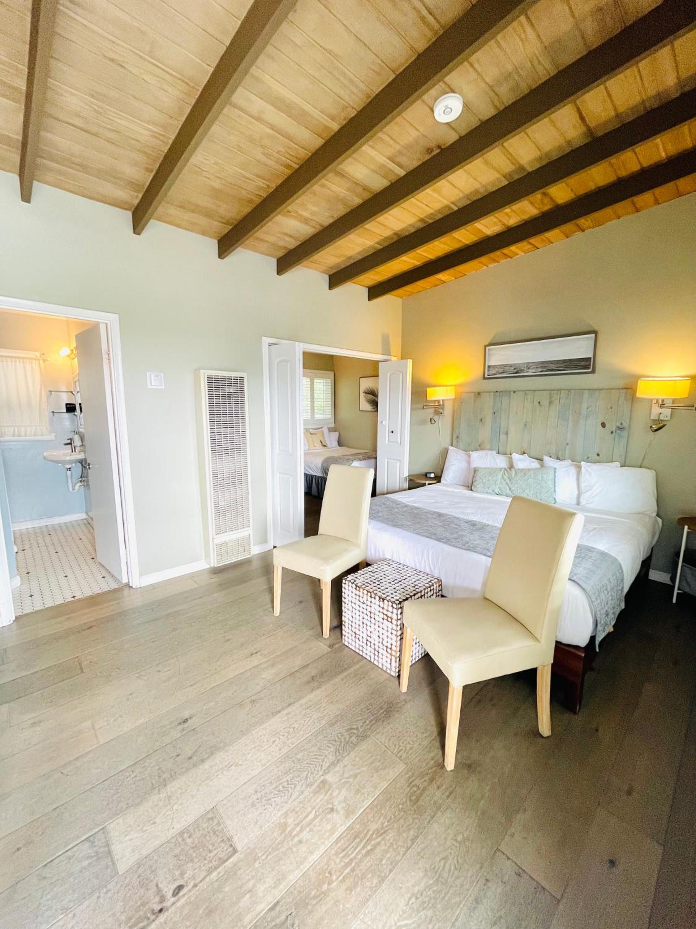 Pleasant Inn