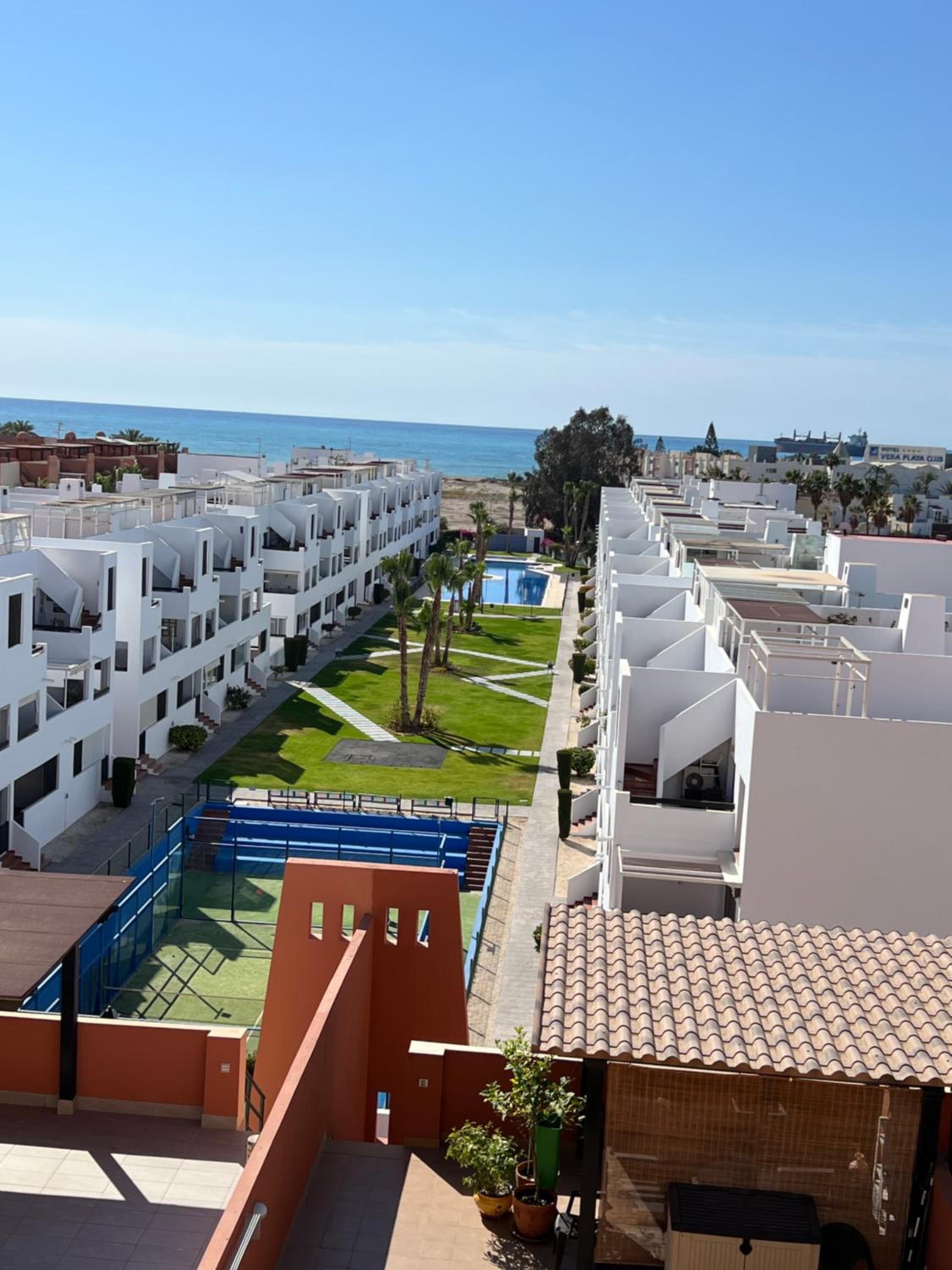 Ático con vistas al mar y piscina privada photo 4