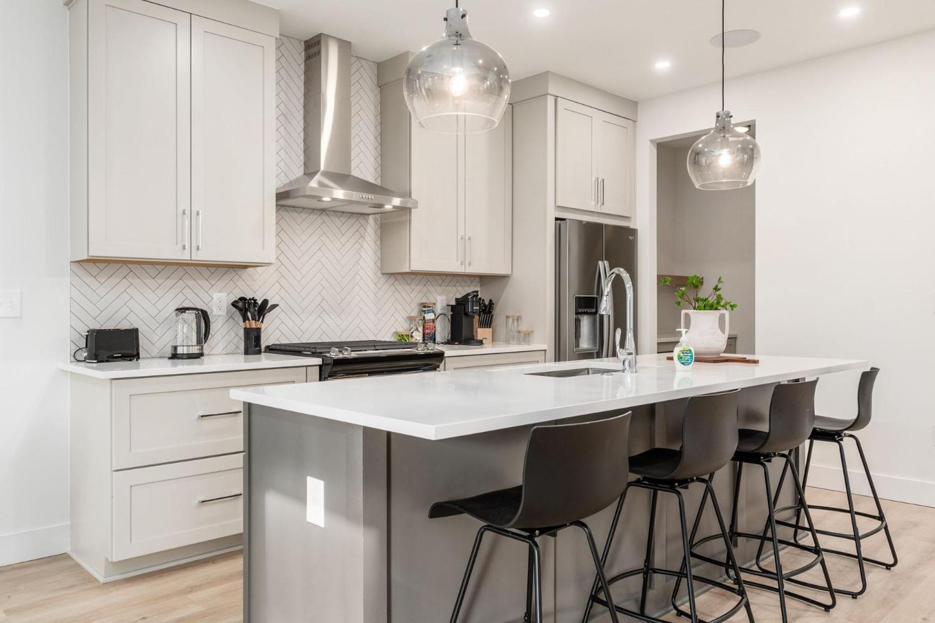 Stylish 4BR in Merion Village PD view 3