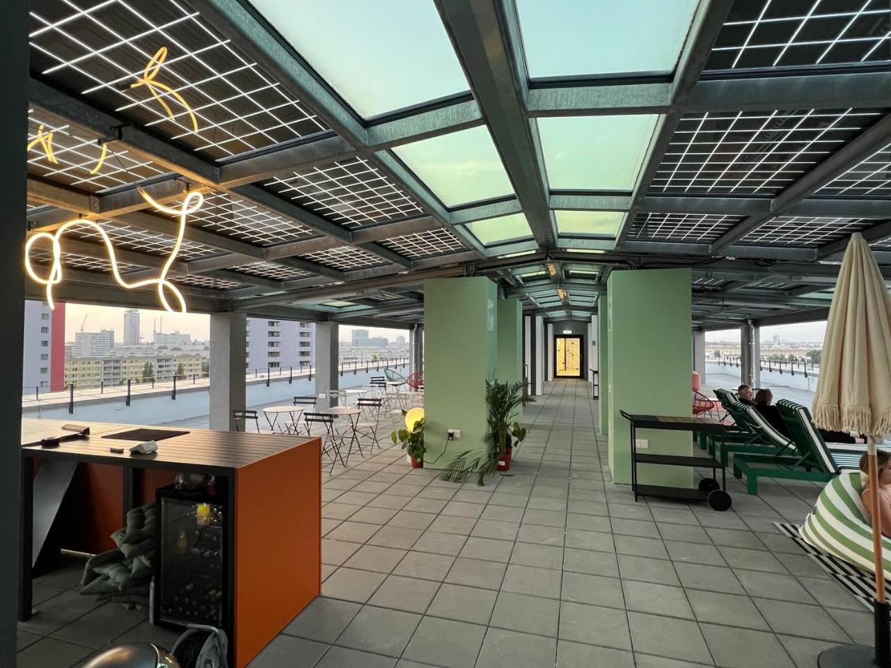 Cozy Apartment in Spandau Rauchstr with Garden View