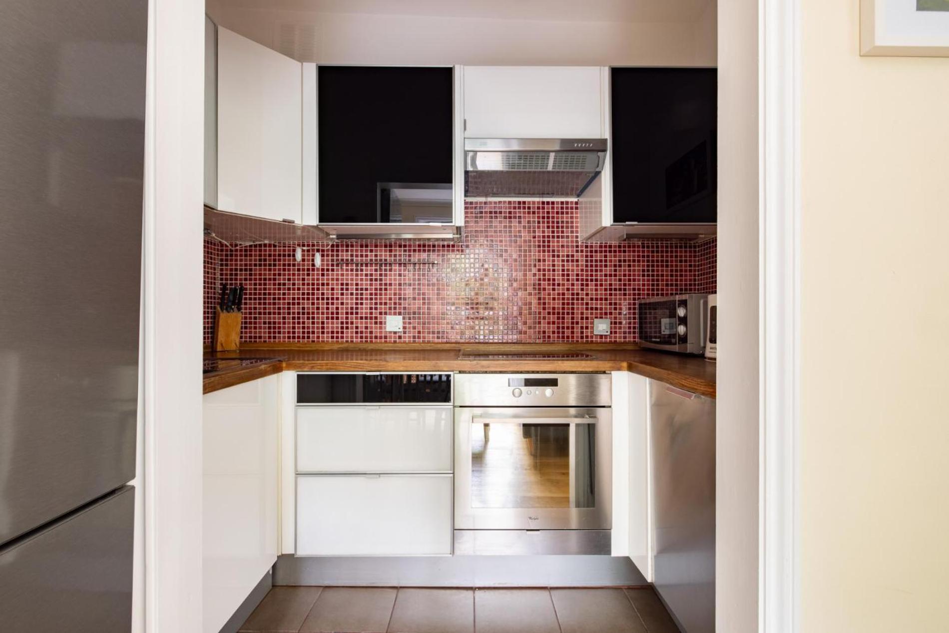 Little Picnic in the Park - 1 Bedroom by Hyde Park