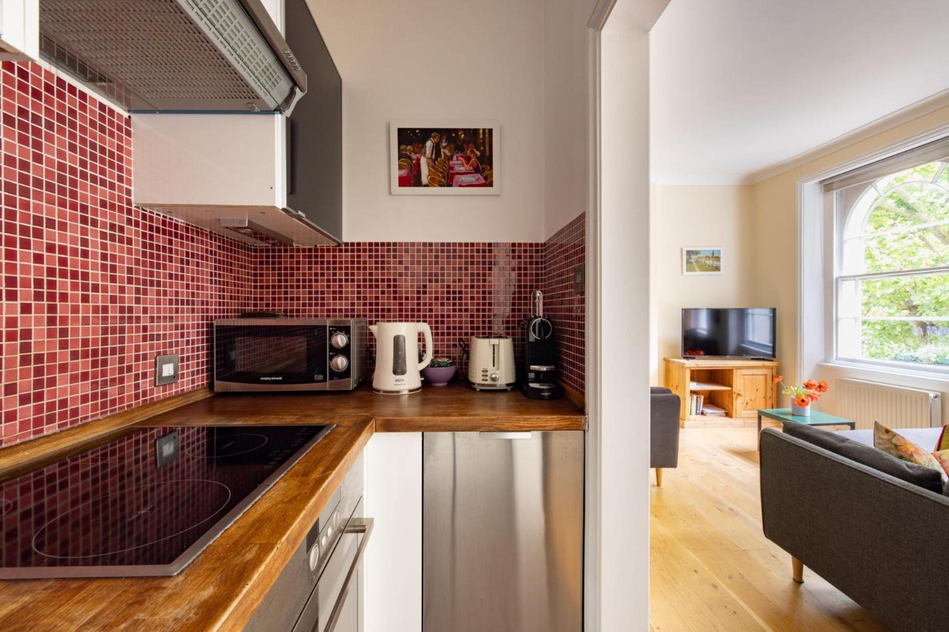 Little Picnic in the Park - 1 Bedroom by Hyde Park