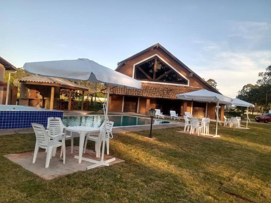 Épic House Casa de Campo Cinematográfica com Piscina