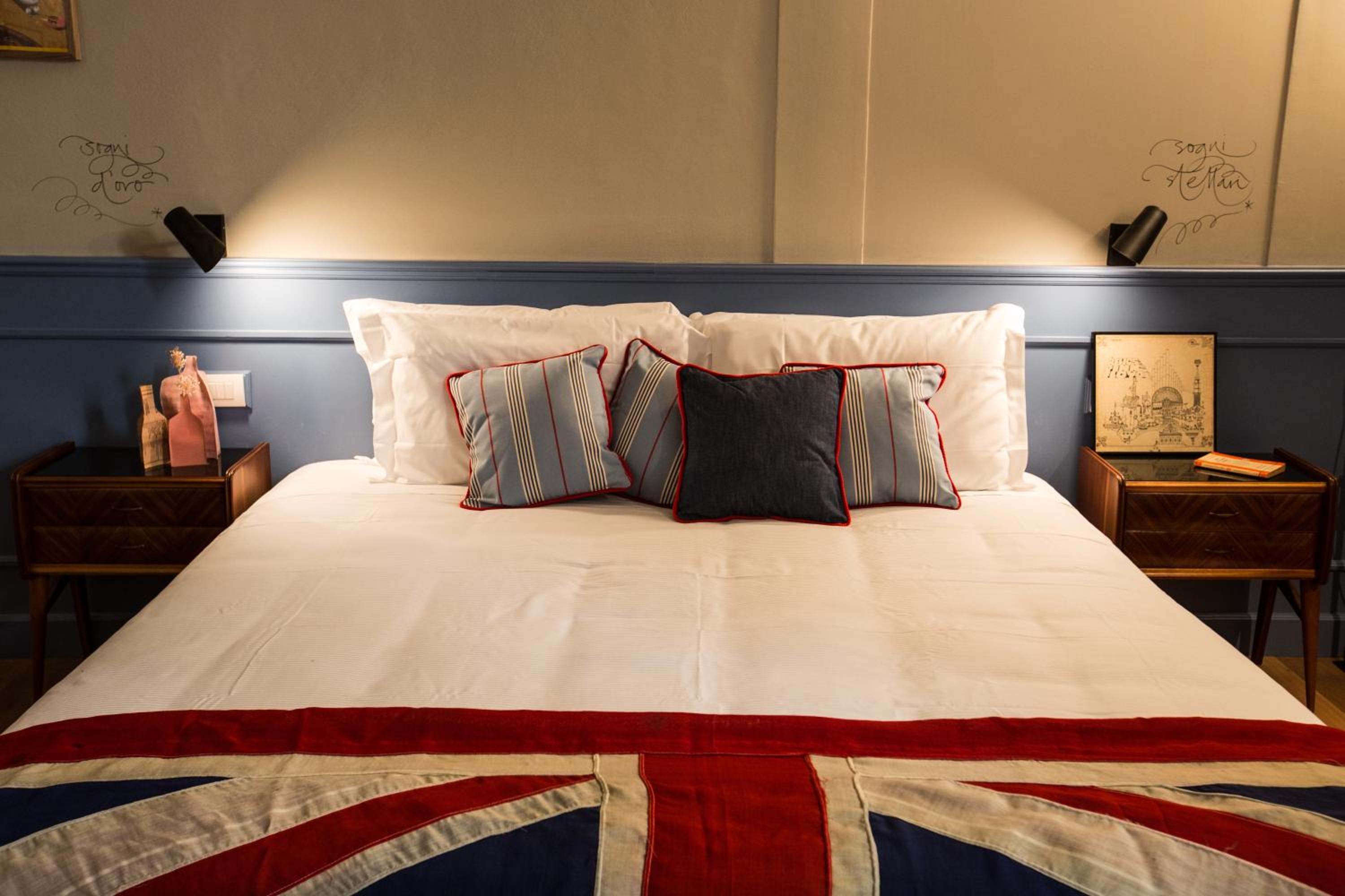 AdAstra Suites