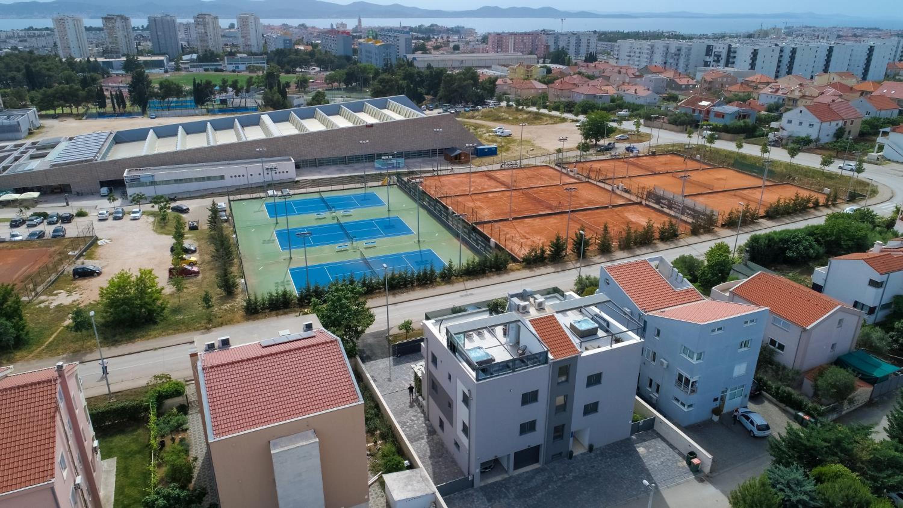 Luxury Majpruz Suites