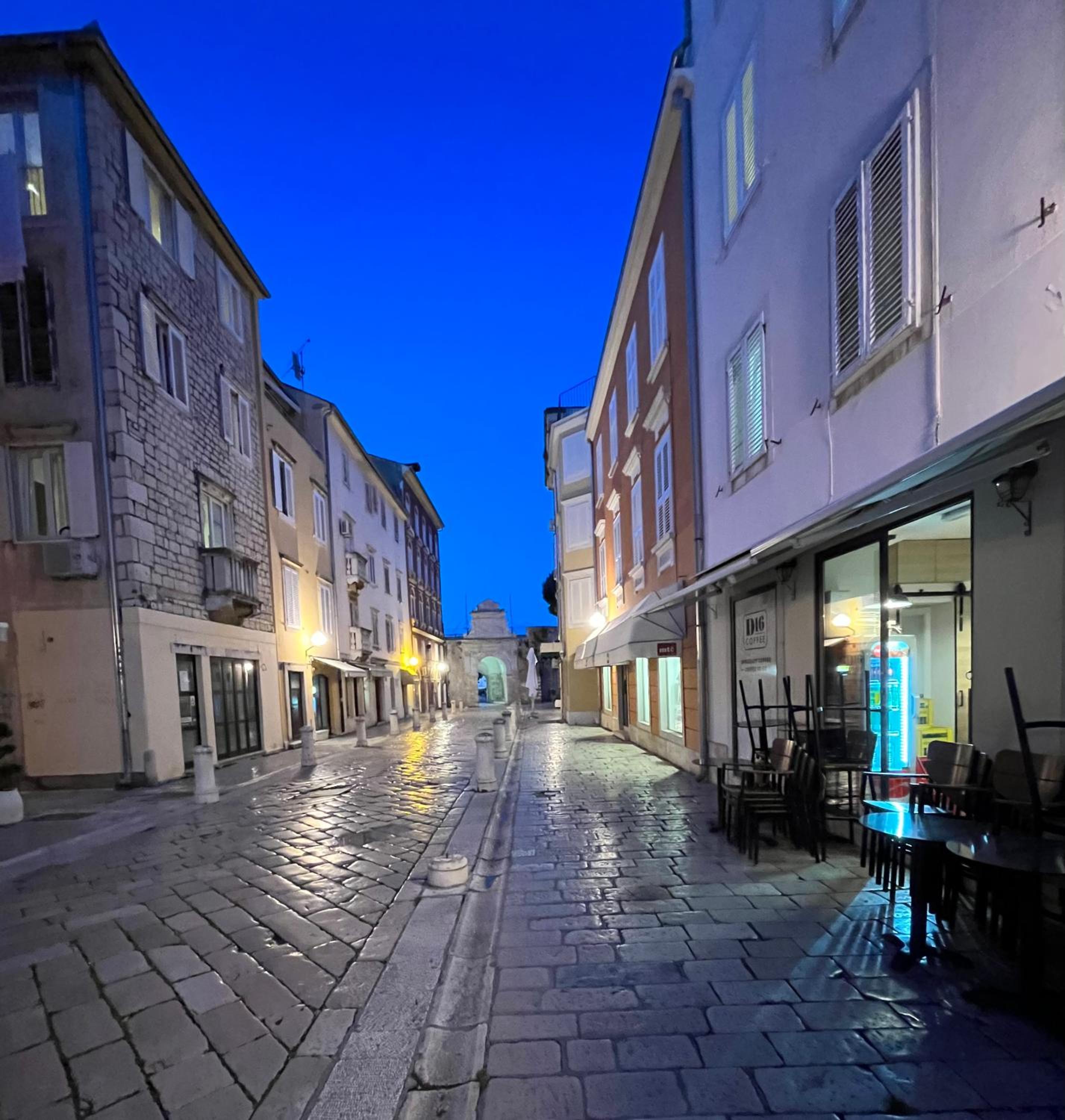 Luxury Majpruz Suites