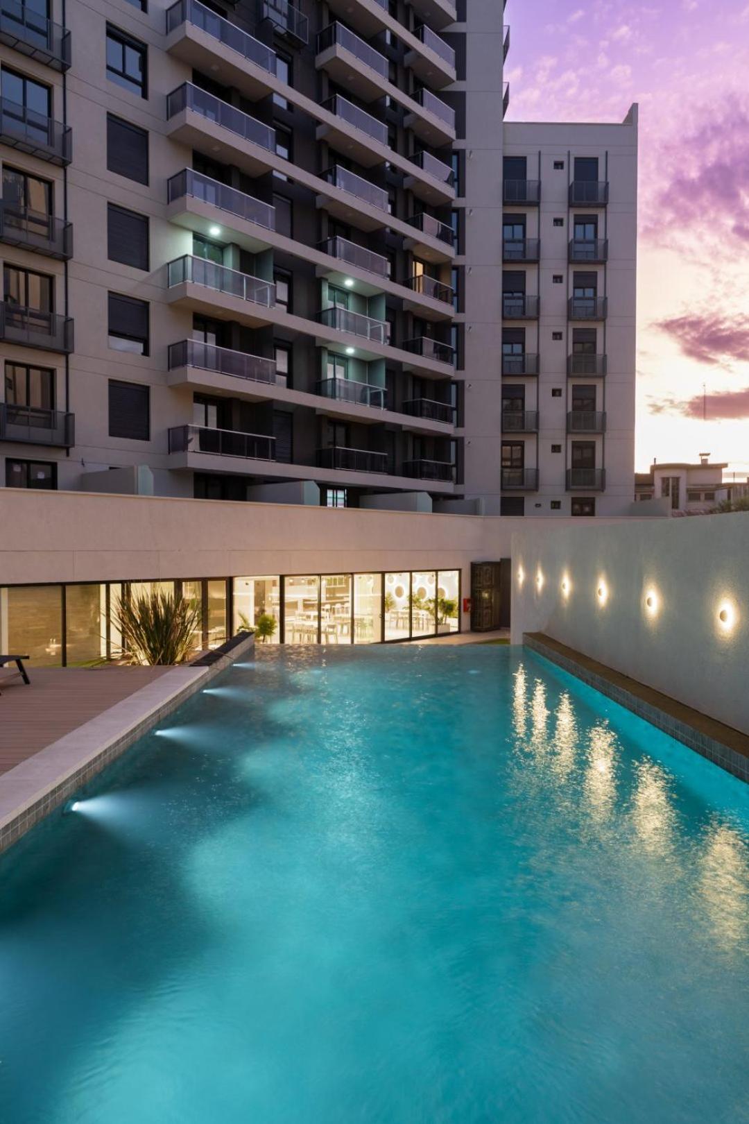 Premium tower apart Parking gratis