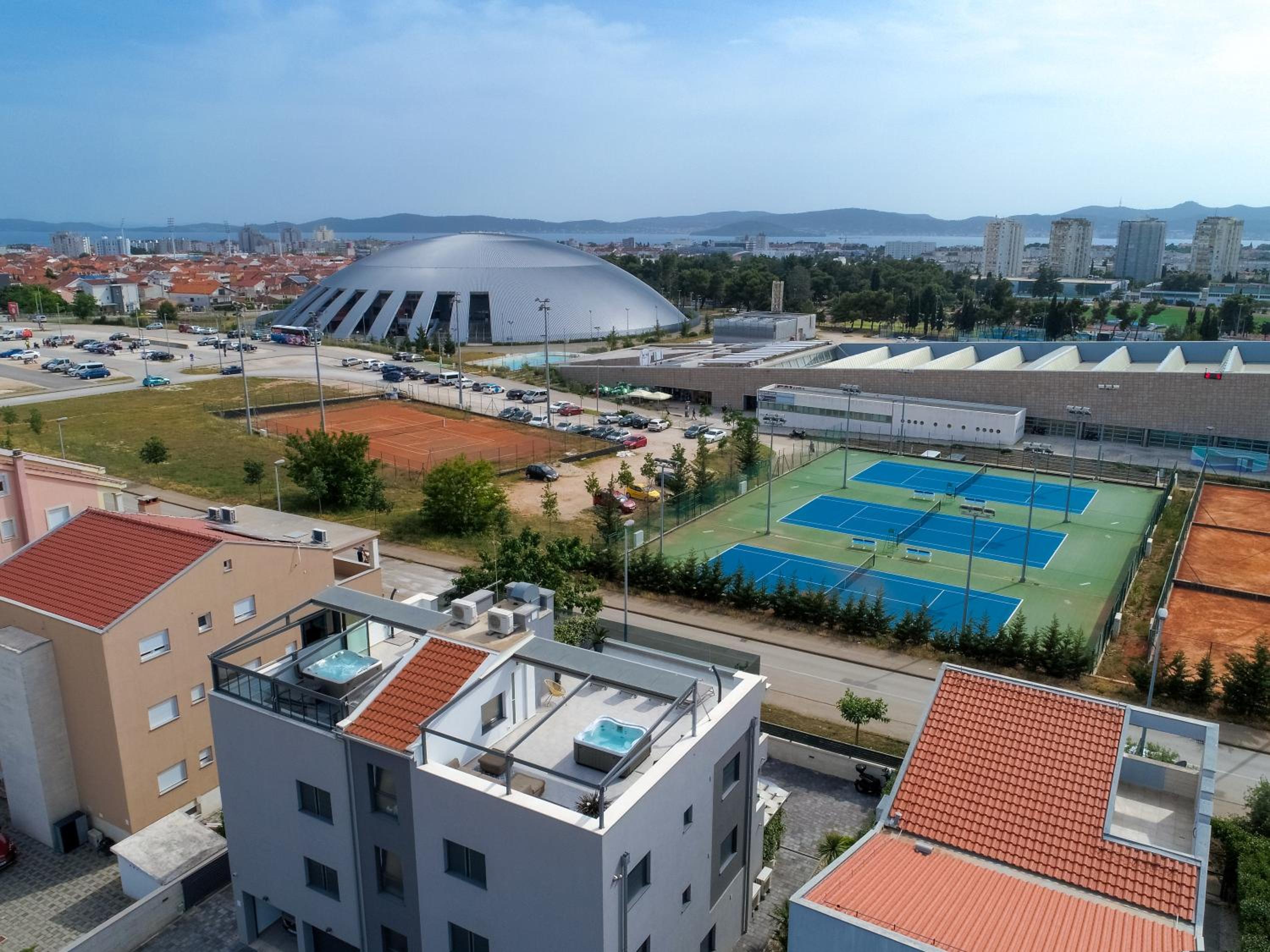 Luxury Majpruz Suites