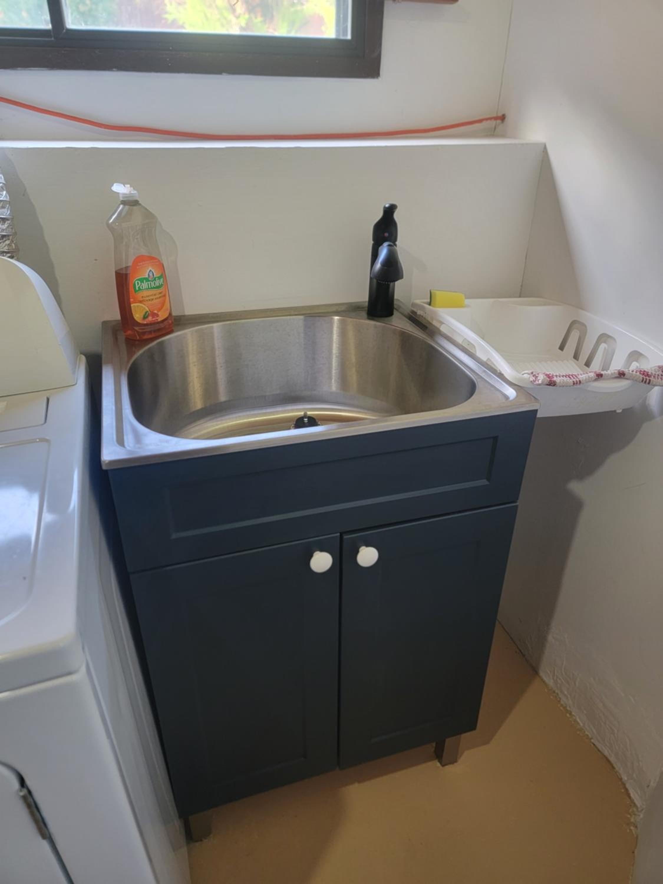 Kamloops Vacations - Charming - 2 bedrooms basemnt, 1 full bath  rec room - Property Image 10