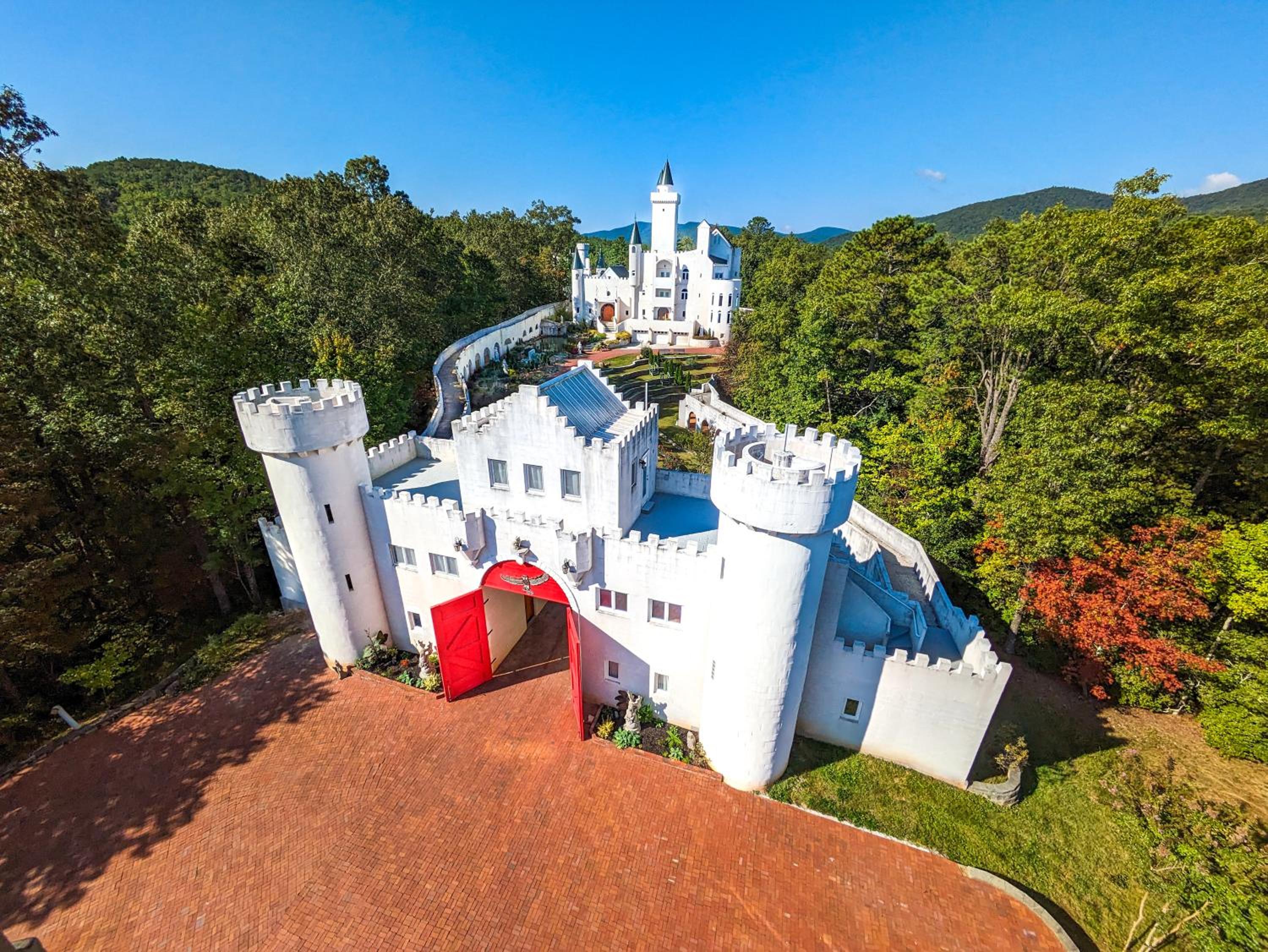 Uhuburg Castle