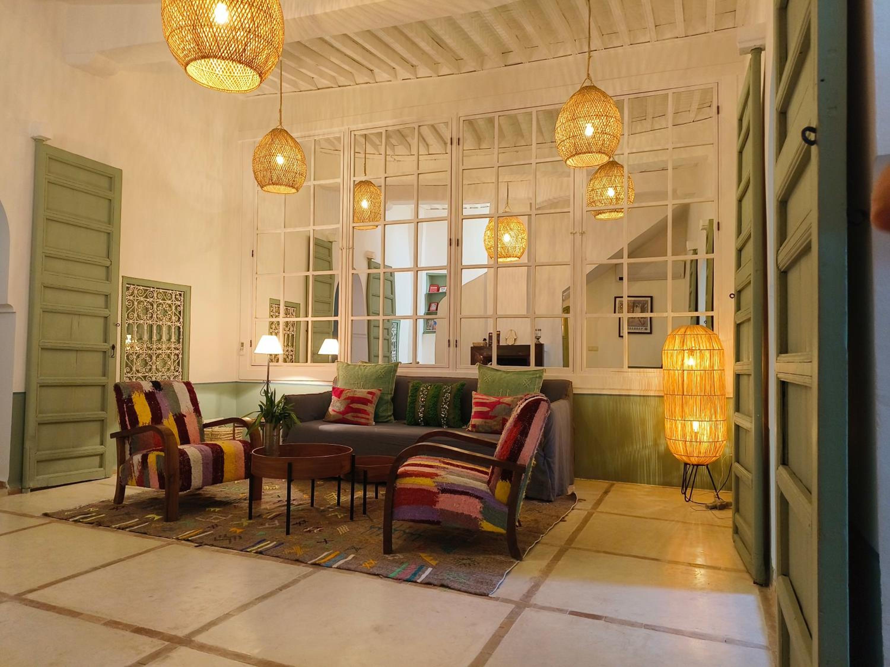 lounge