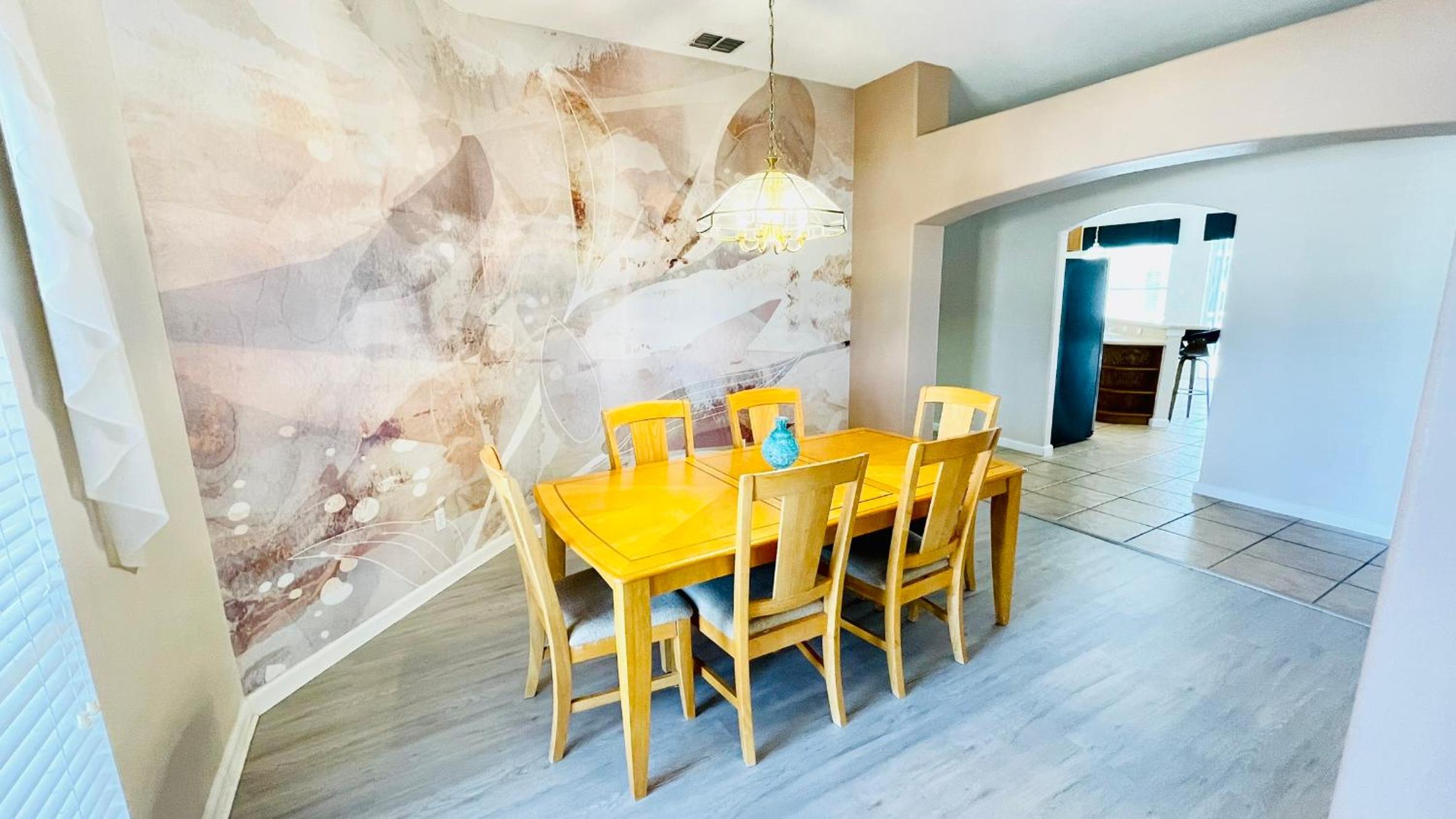 5 Bed Pool Home With Conservation Views 305 view 4
