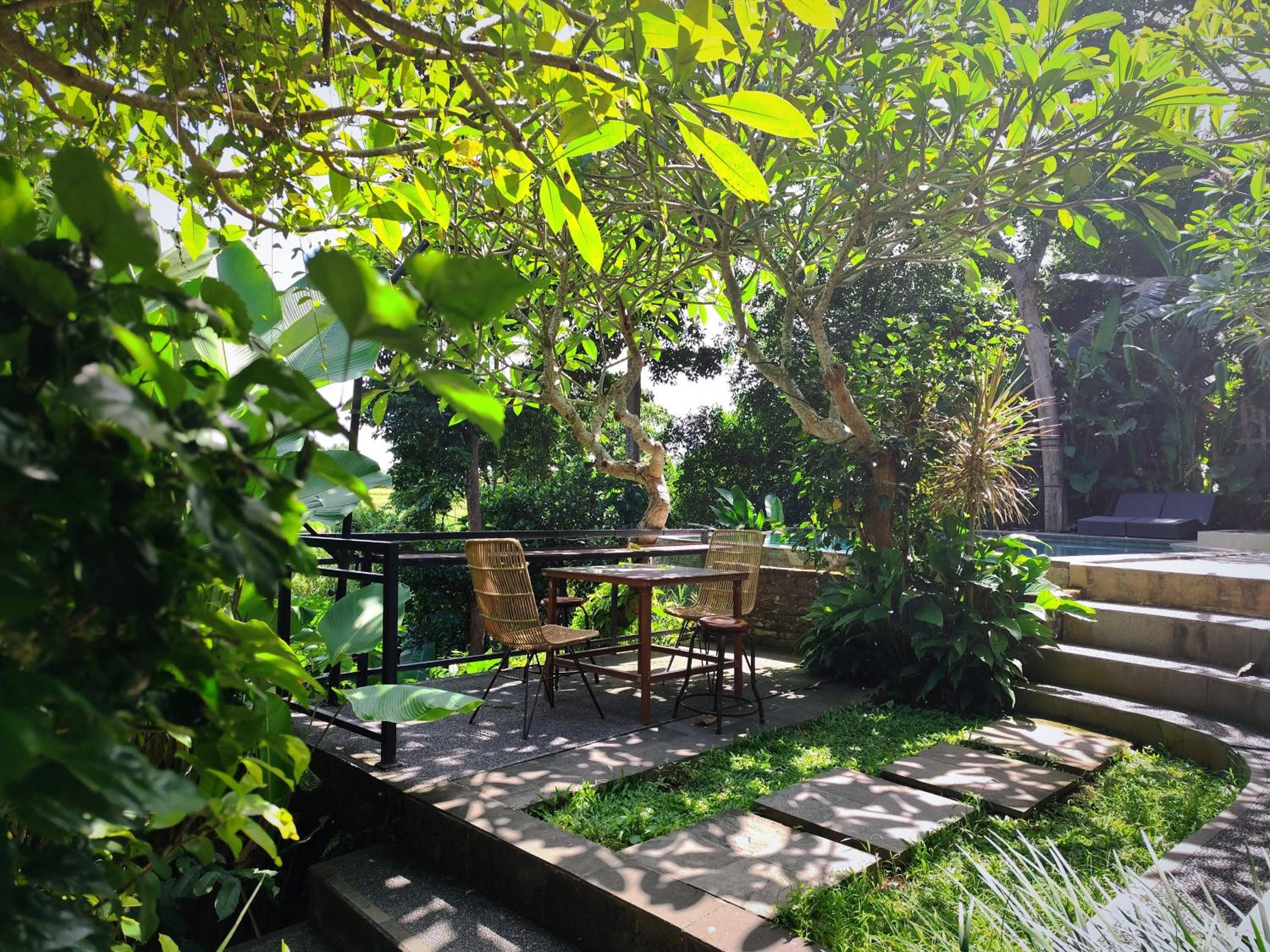 Sunset Shade Villa