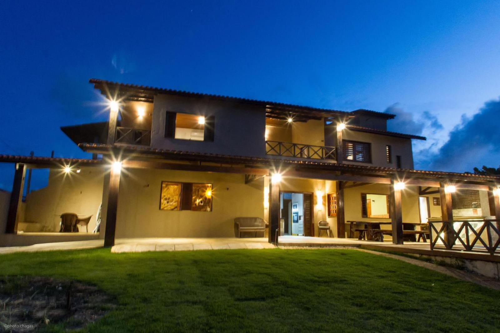Casa duplex em frente ao mar