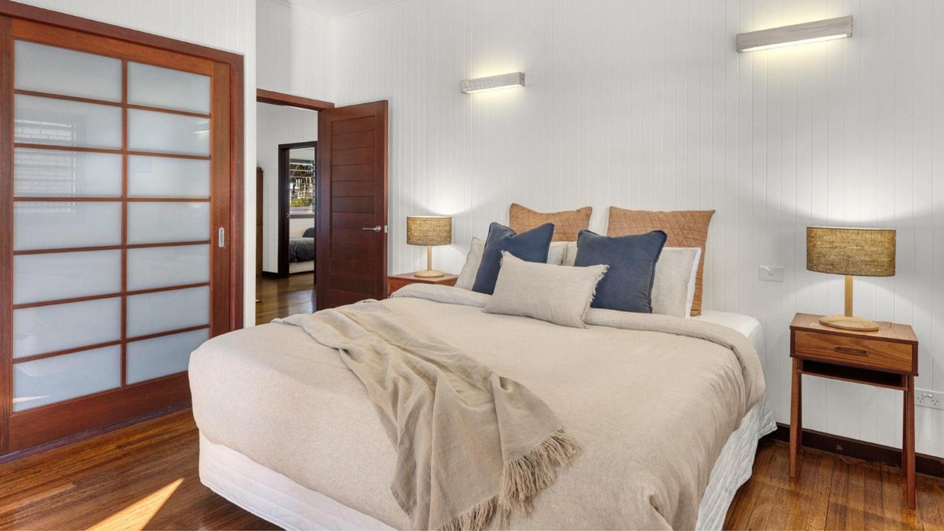 Allawah Cottage - Historic Beachside Retreat - Holiday Yamba