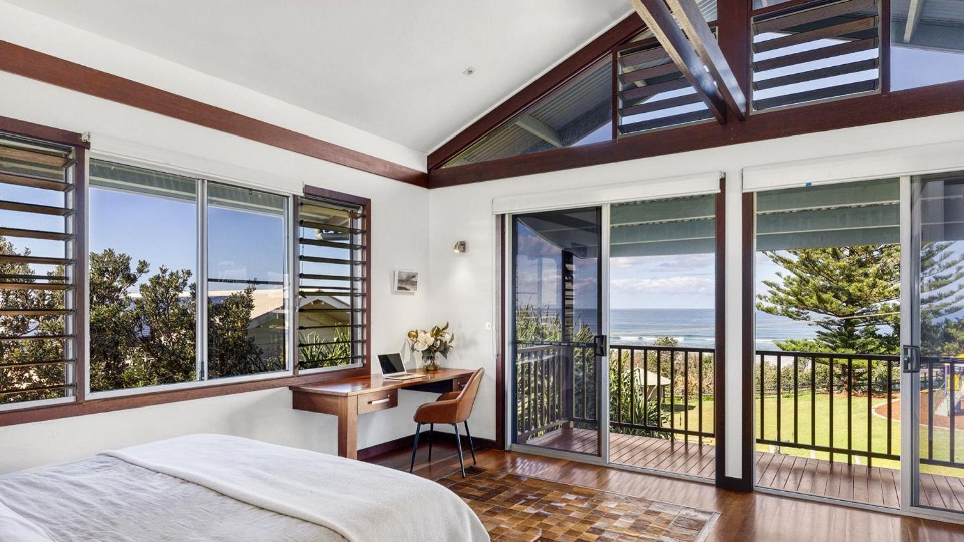 Allawah Cottage - Historic Beachside Retreat - Holiday Yamba
