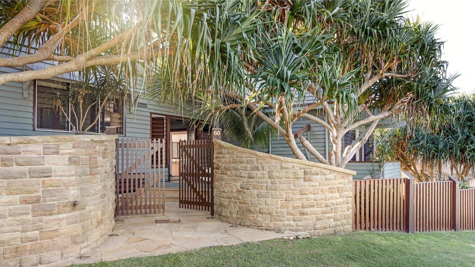 Allawah Cottage - Historic Beachside Retreat - Holiday Yamba