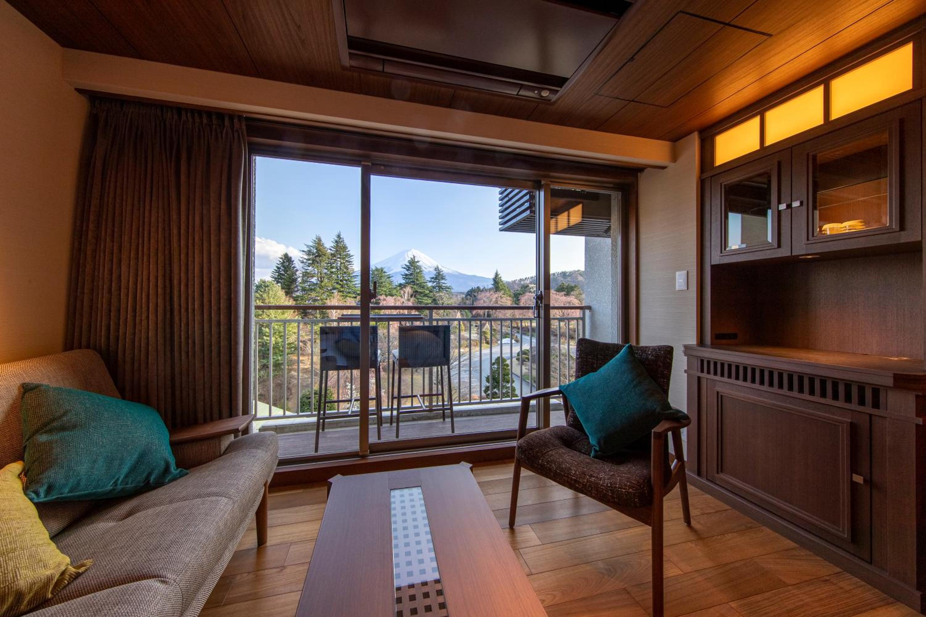 Fuji View Hotel
