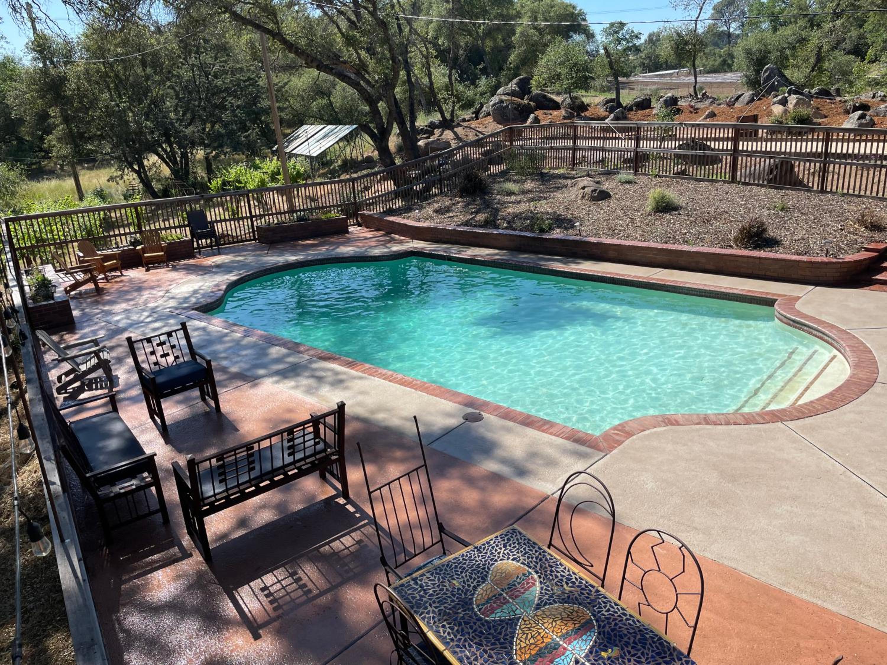 Bonanza Barn Retreat
