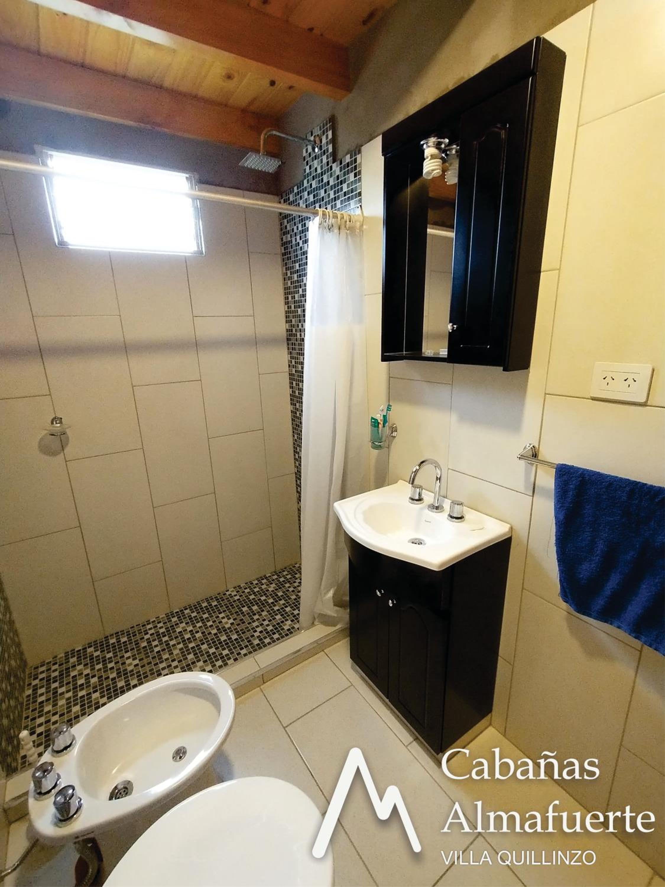 Cabañas Almafuerte - Villa Quillinzo
