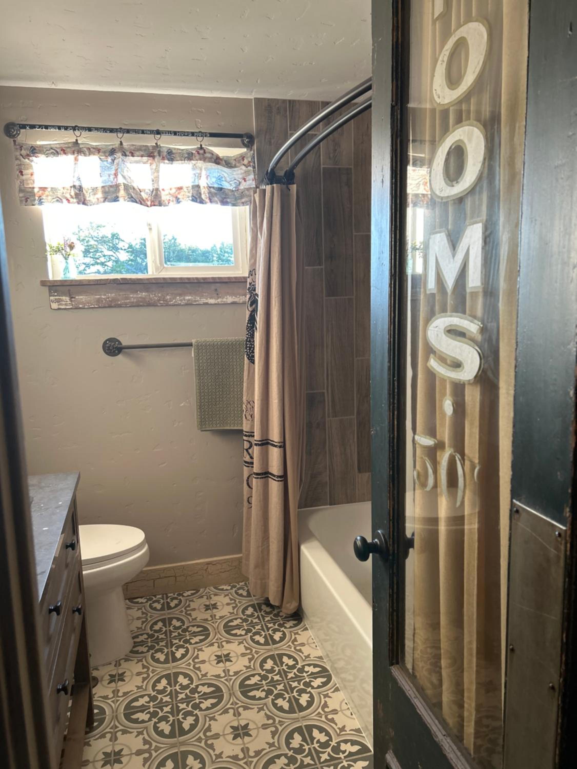 Bonanza Barn Retreat