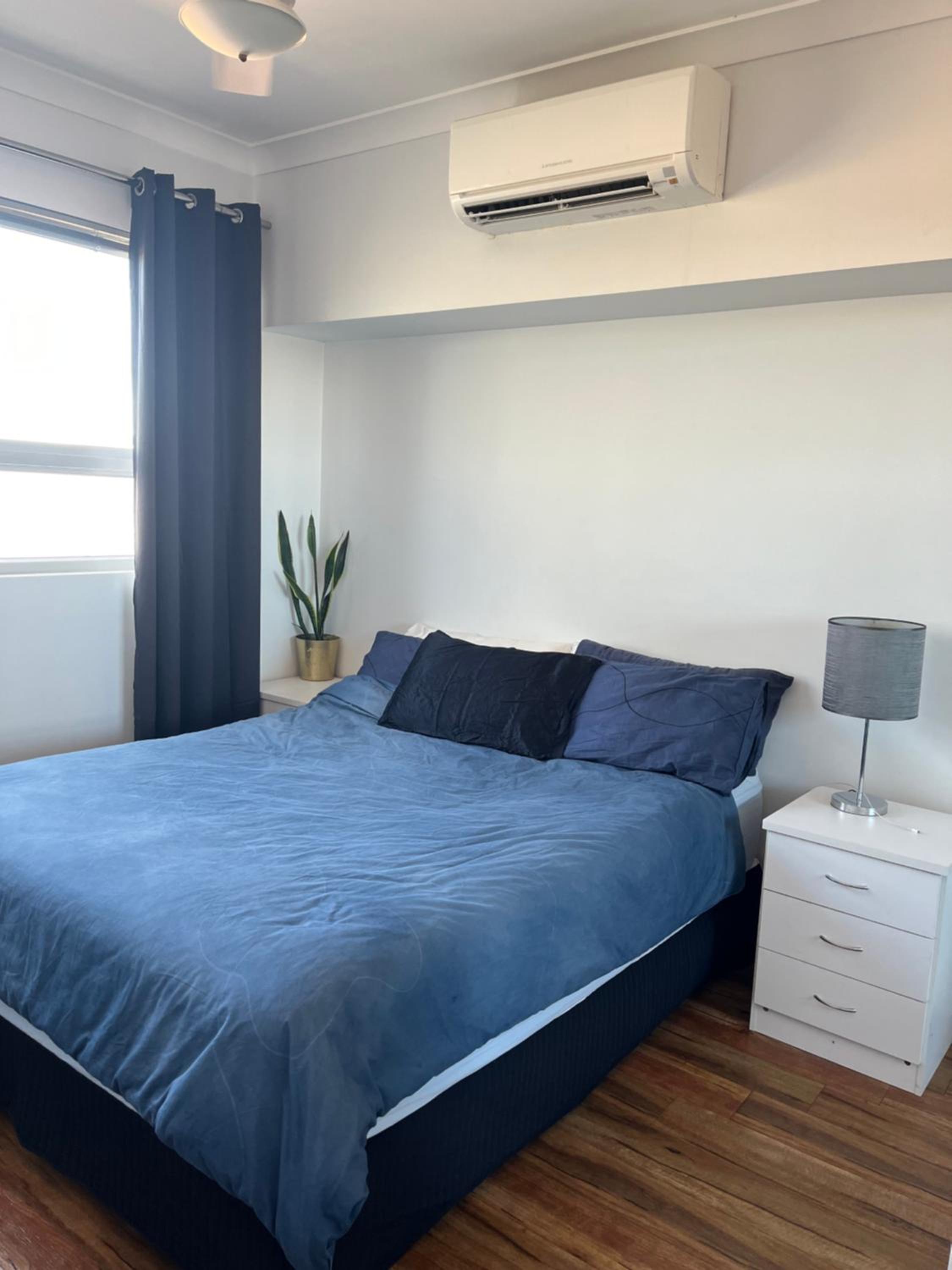 Tidy Apartment close to Port