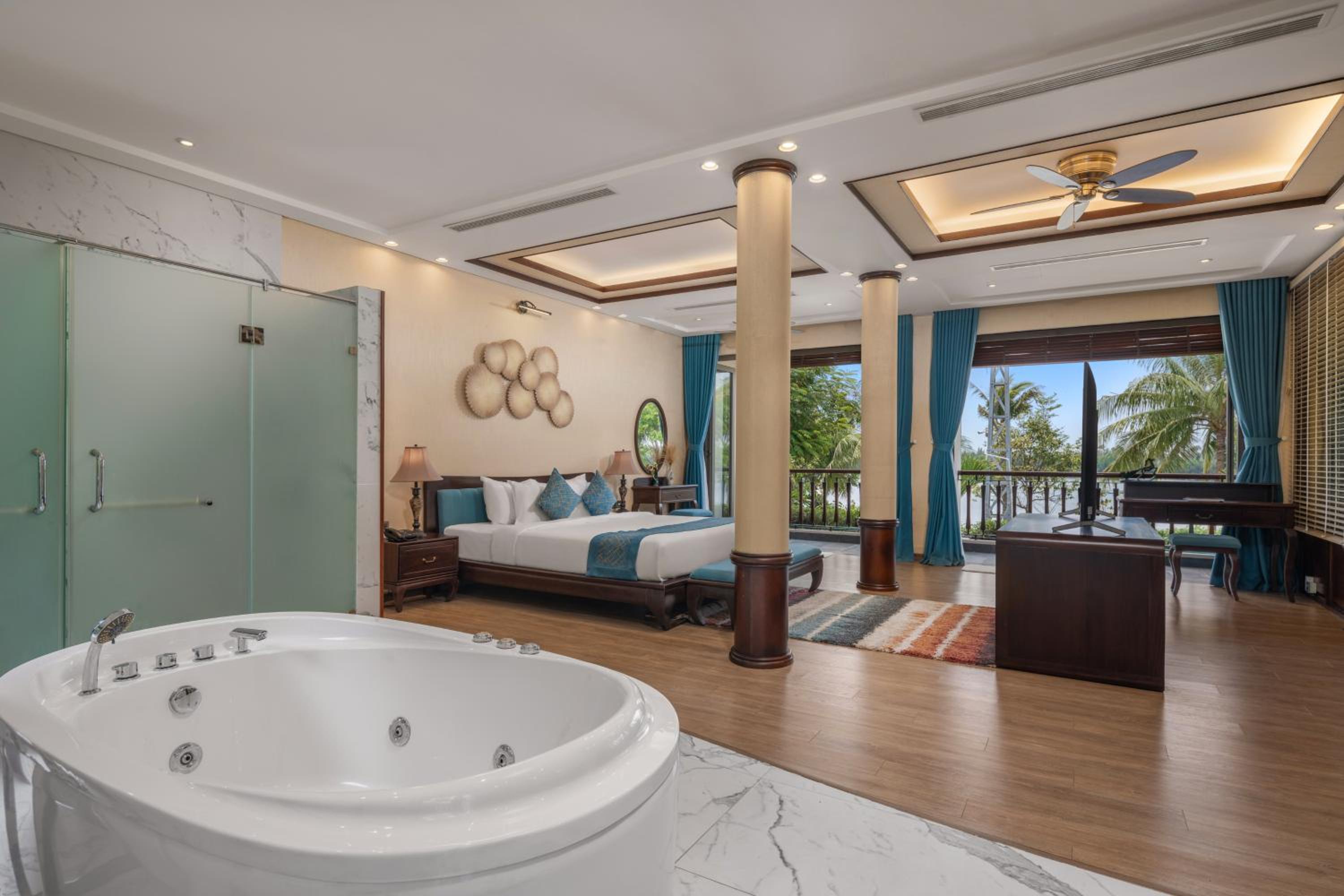 Silk Sense Hoi An River Resort - Green Luxury Escape