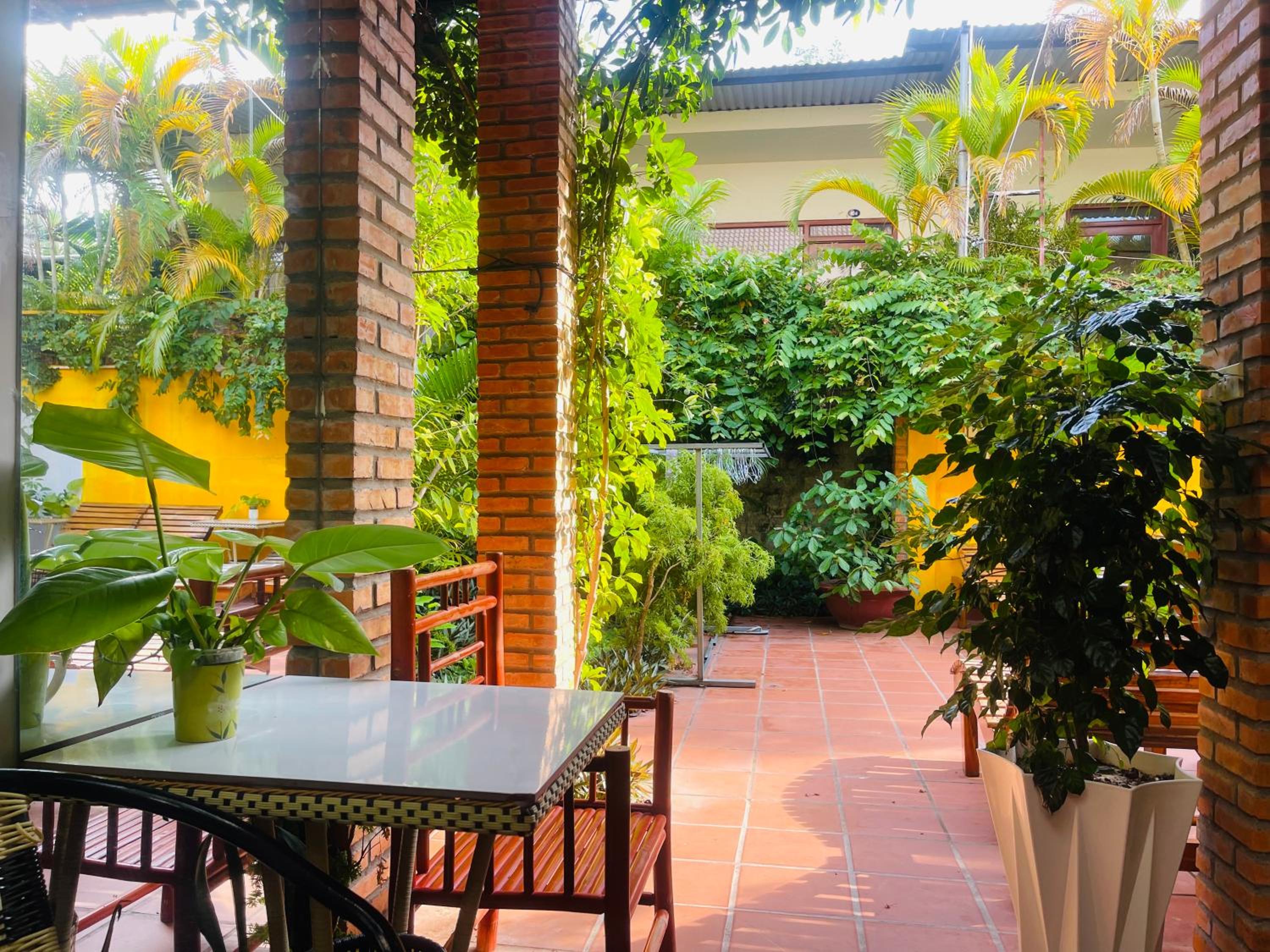 Mui Ne Garden Hotel and Kite School