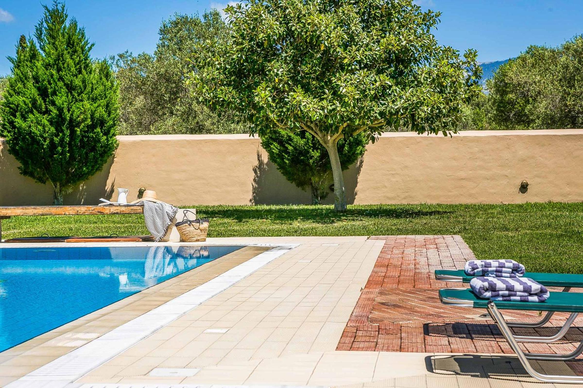 Villa Regaliki view 5