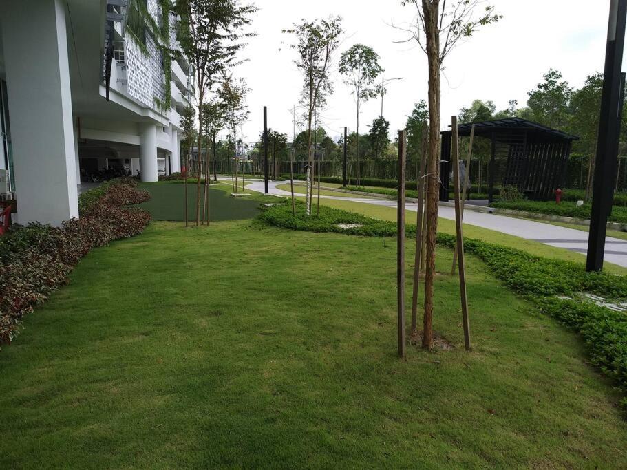 H2O studio near Subang Airport photo 5