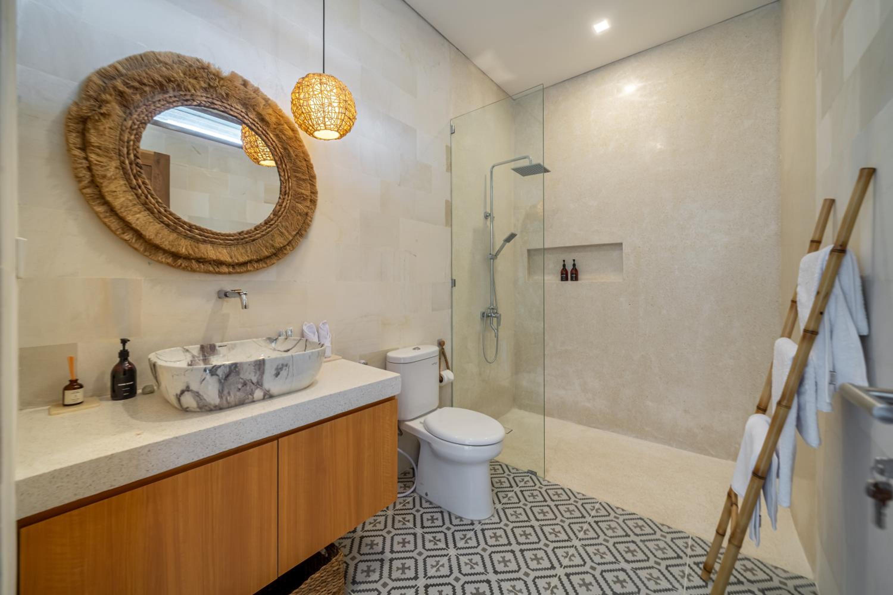 Nooky 1 - 2BR Villa with HUGE Pool
