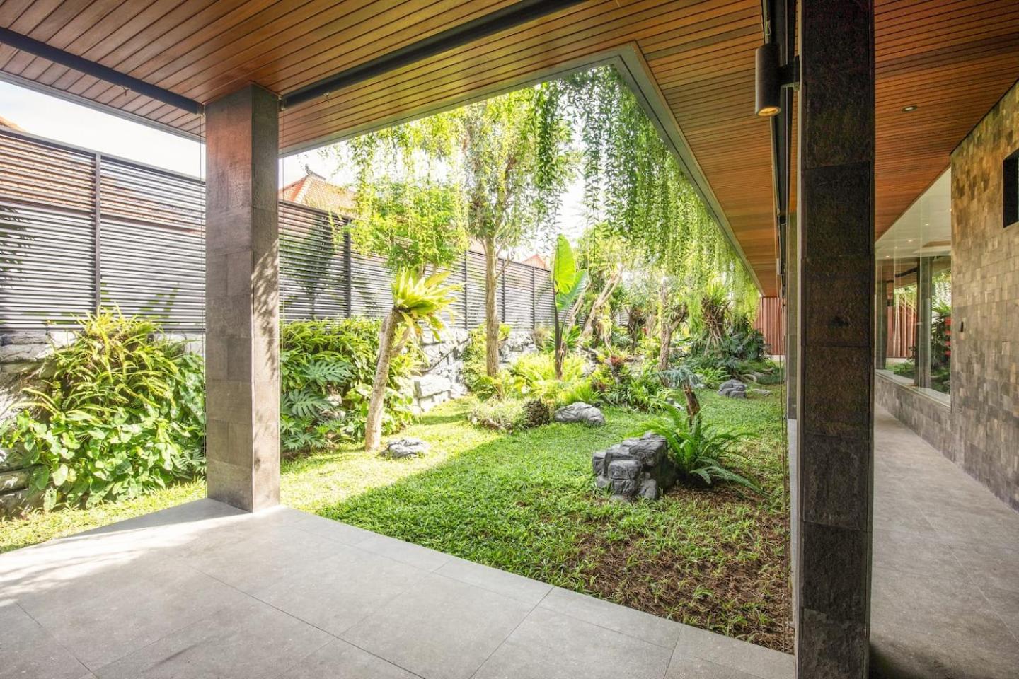 Exquisite 5BR Villa Premier Luxury in Seminyak