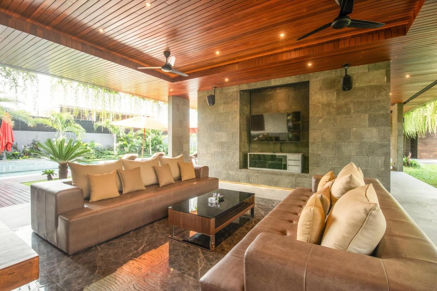 Exquisite 5BR Villa Premier Luxury in Seminyak