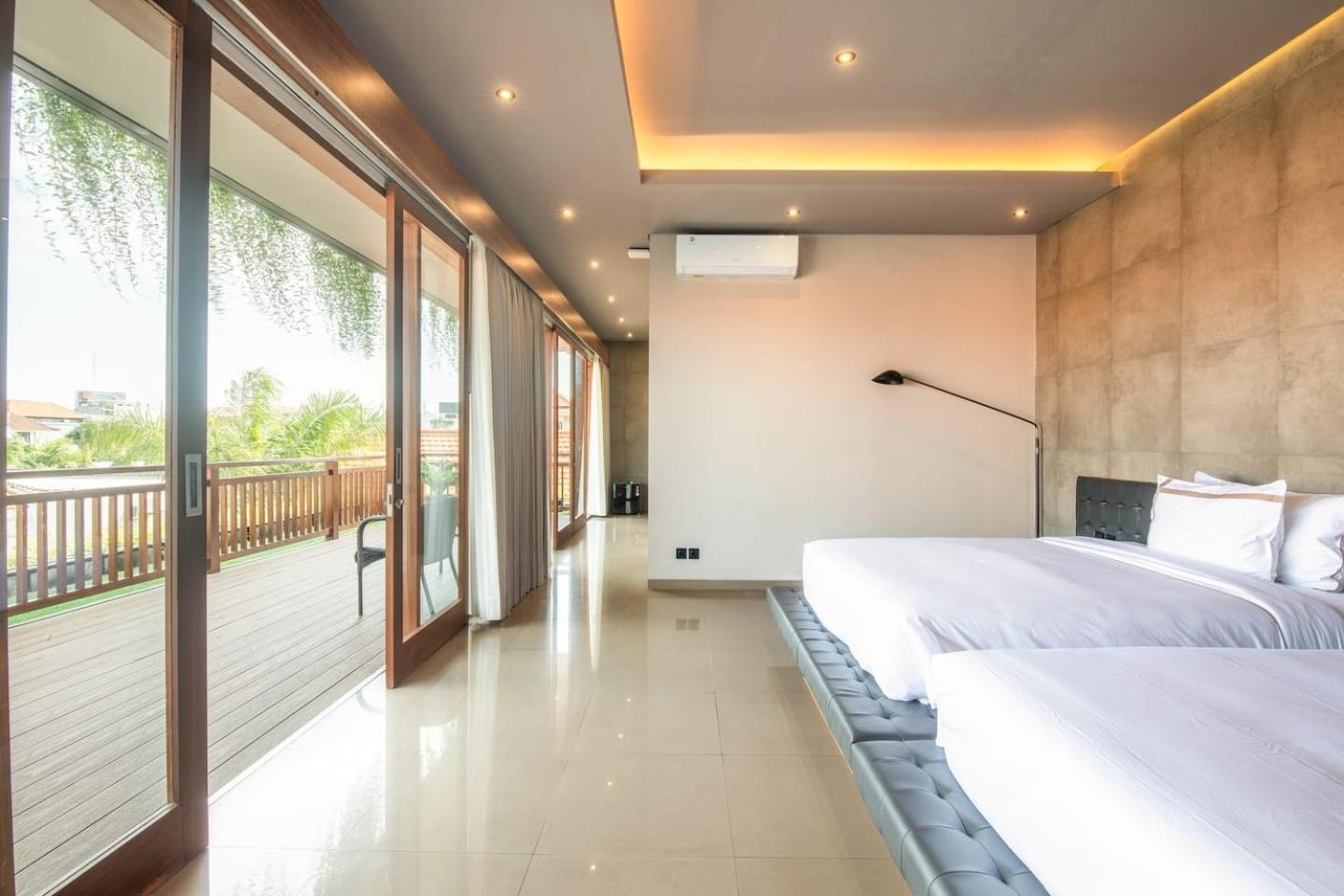 Exquisite 5BR Villa Premier Luxury in Seminyak