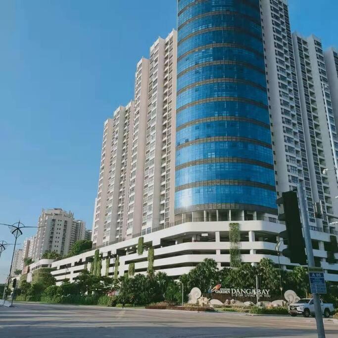 Pullman BayView-a Luxirious Aparthotel at DangaBay