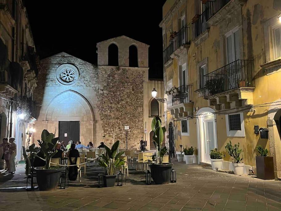 Judeka Suite Ortigia with Jacuzzi view 5