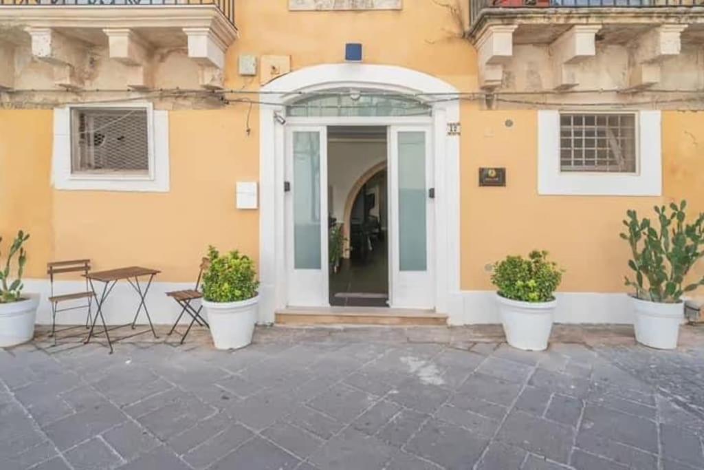 Judeka Suite Ortigia with Jacuzzi view 2